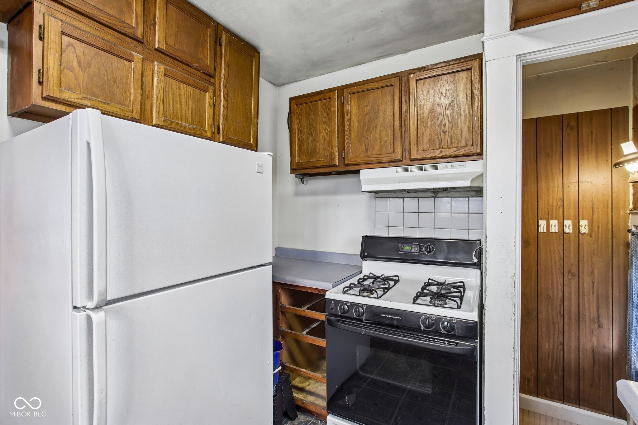 2165 Napoleon Street