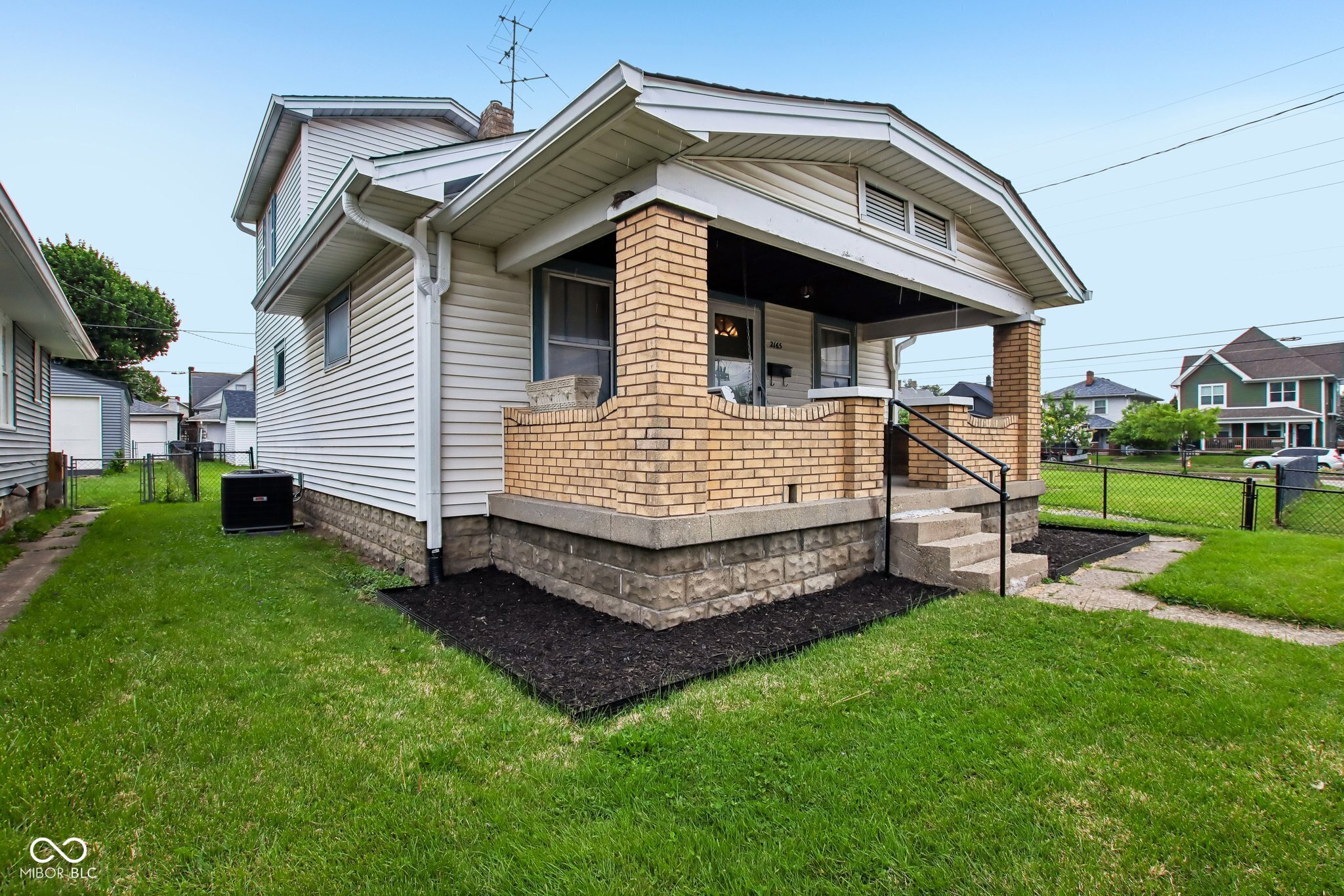 2165 Napoleon Street