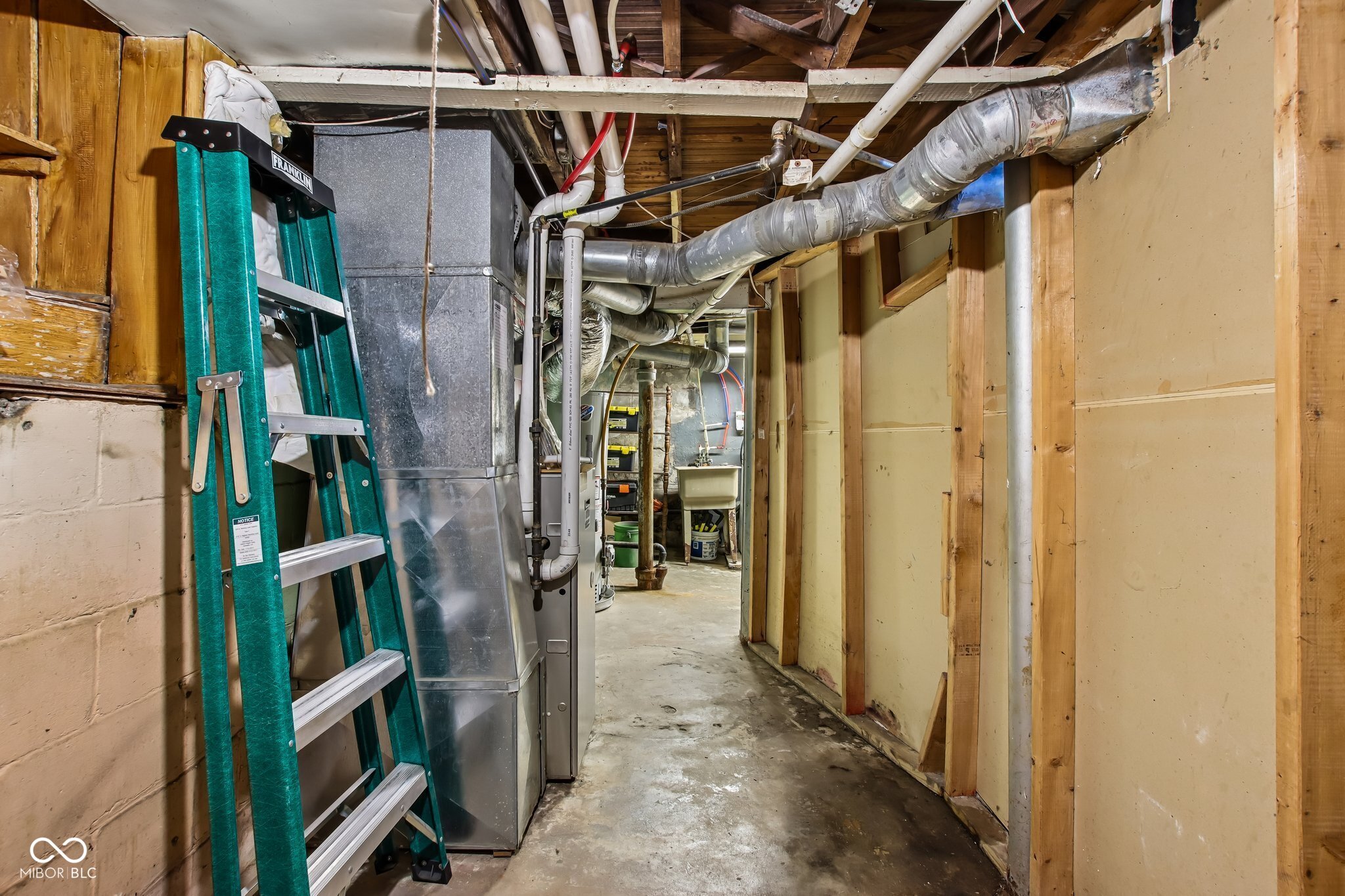 2165 Napoleon Street