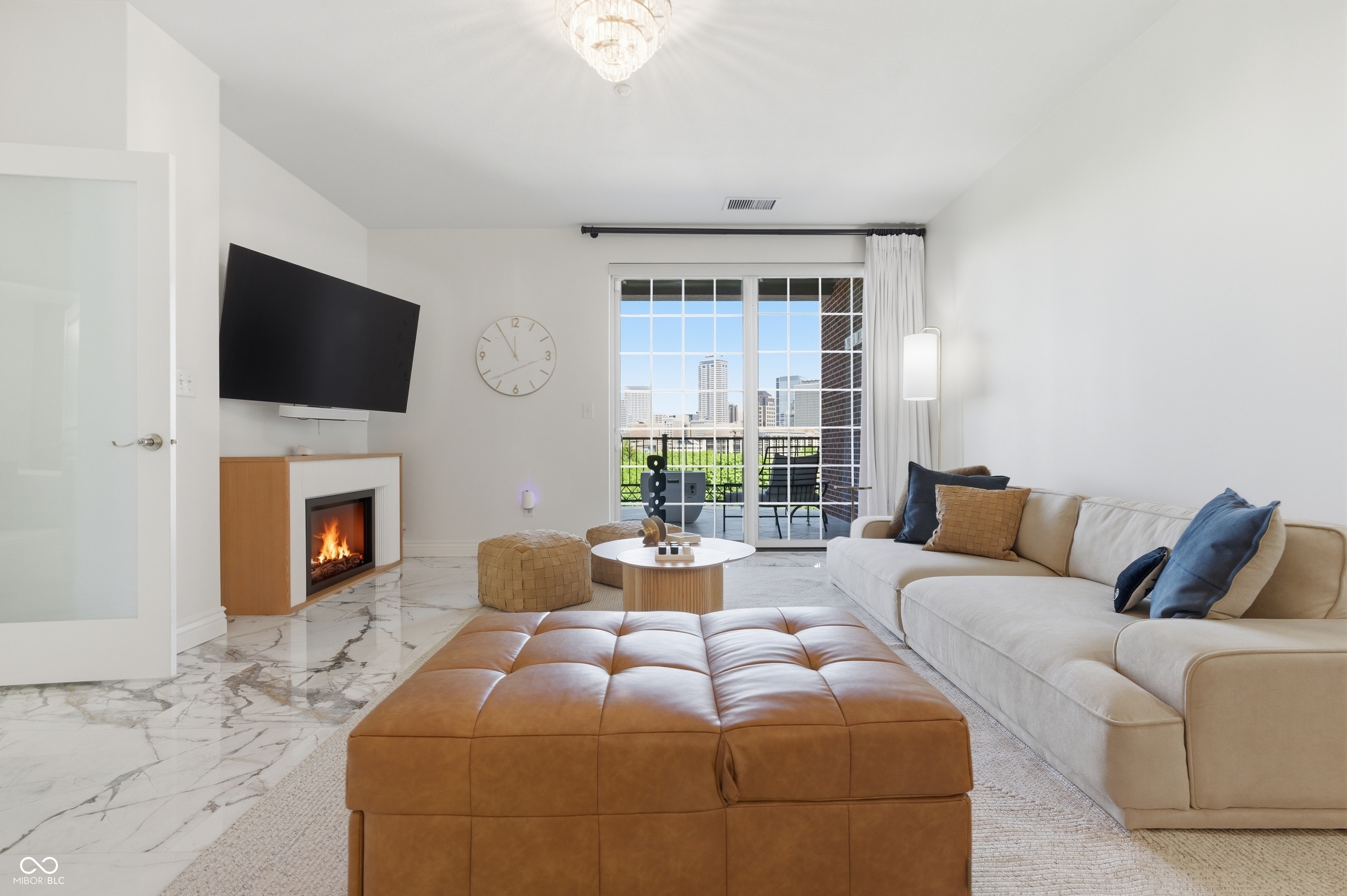 435 Virginia Avenue Unit: 302