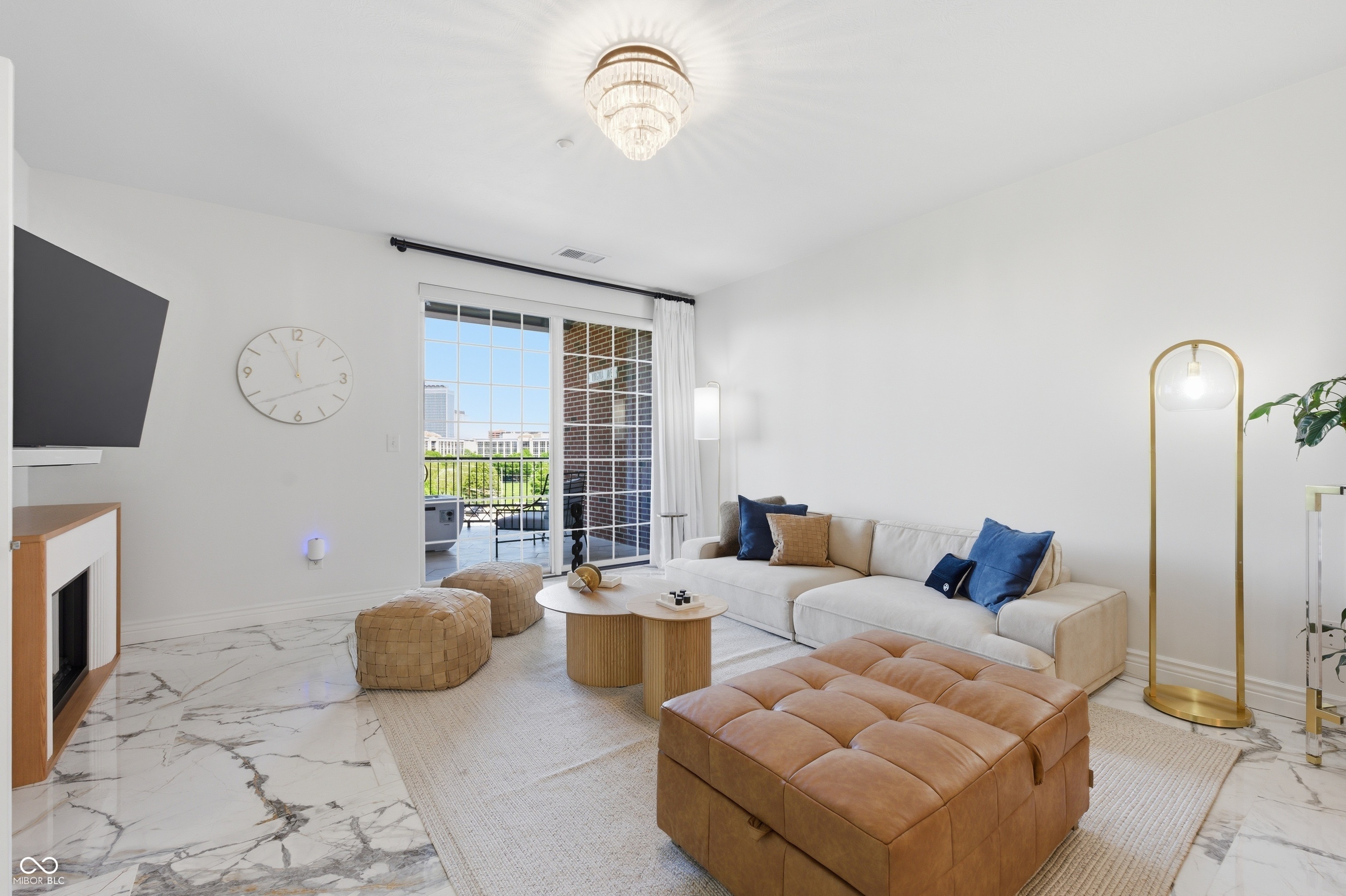 435 Virginia Avenue Unit: 302