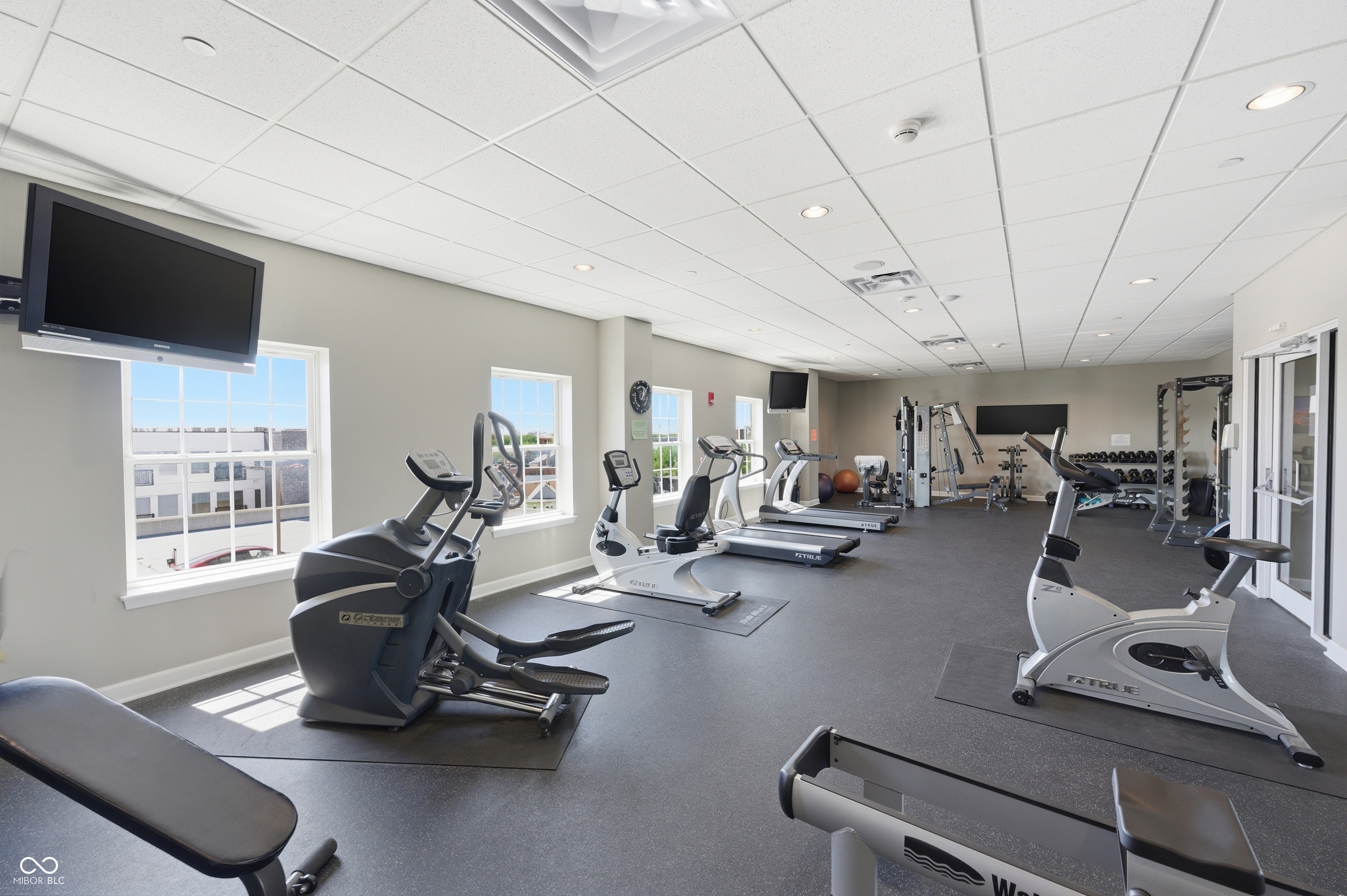 435 Virginia Avenue Unit: 302
