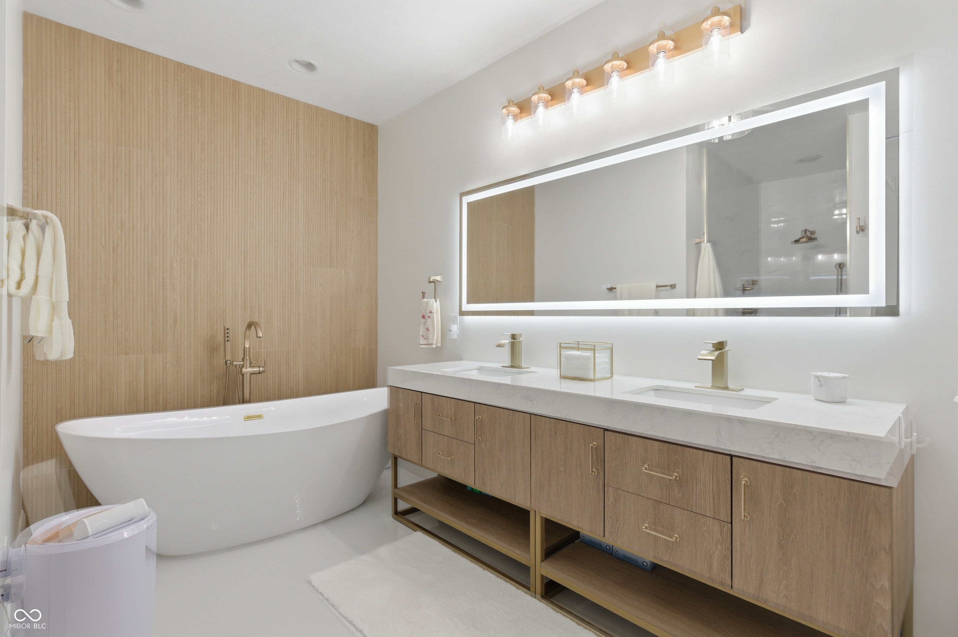 435 Virginia Avenue Unit: 302