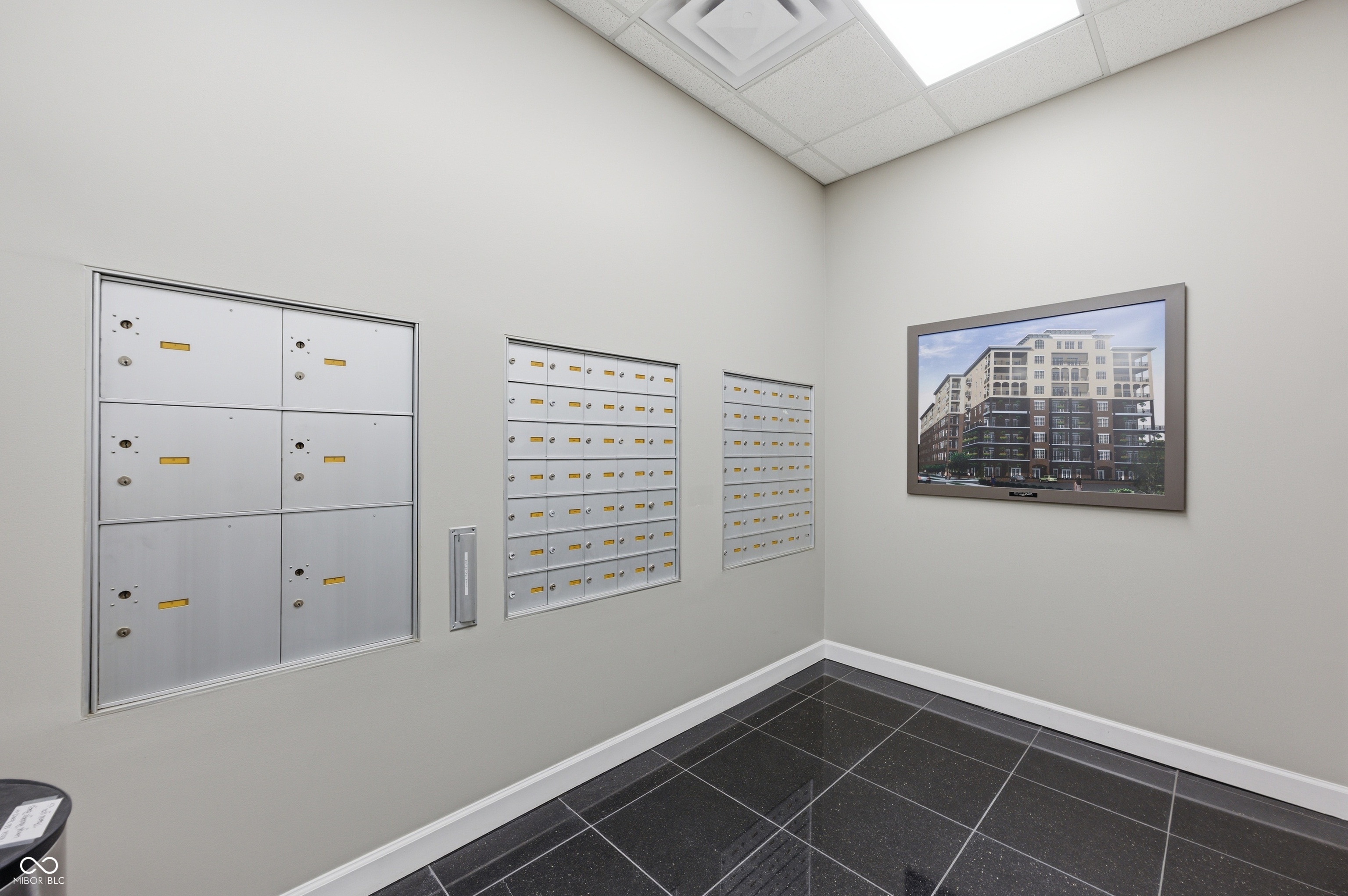 435 Virginia Avenue Unit: 302