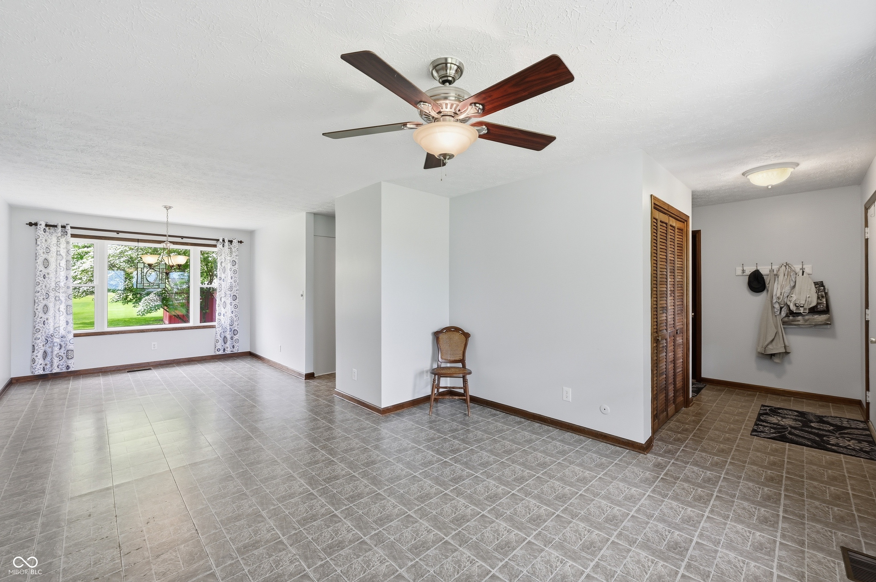 9557 Shelbyville Road