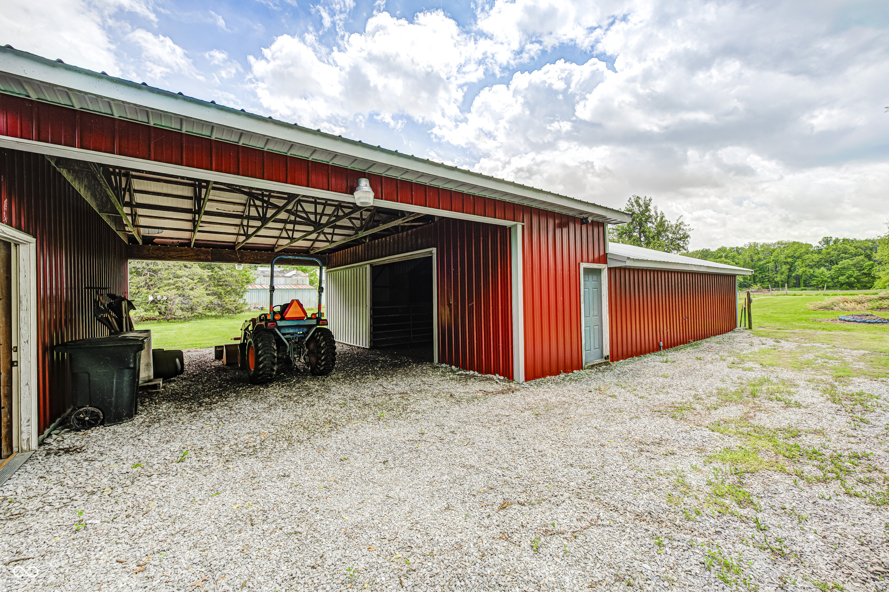 9557 Shelbyville Road