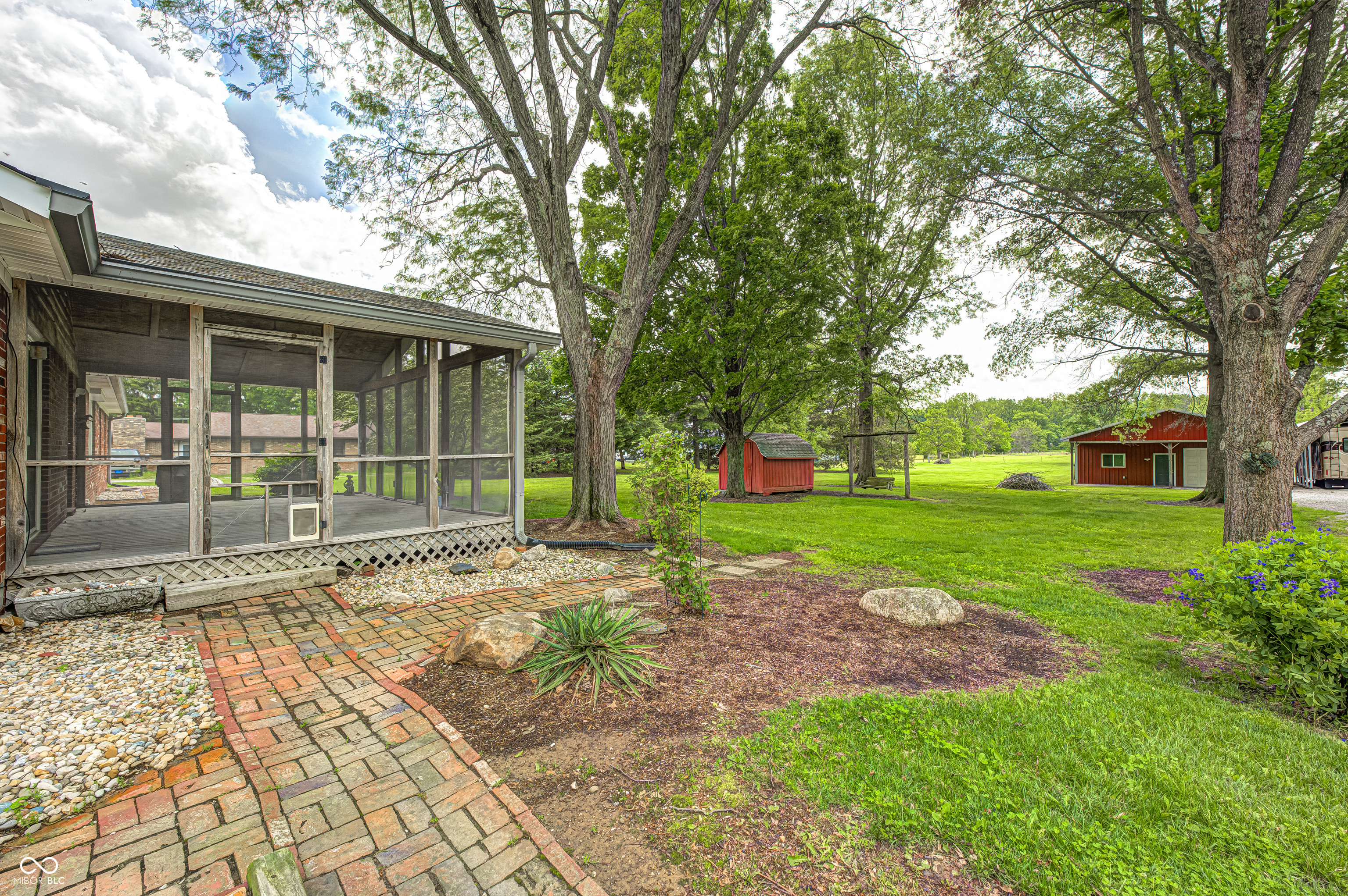 9557 Shelbyville Road