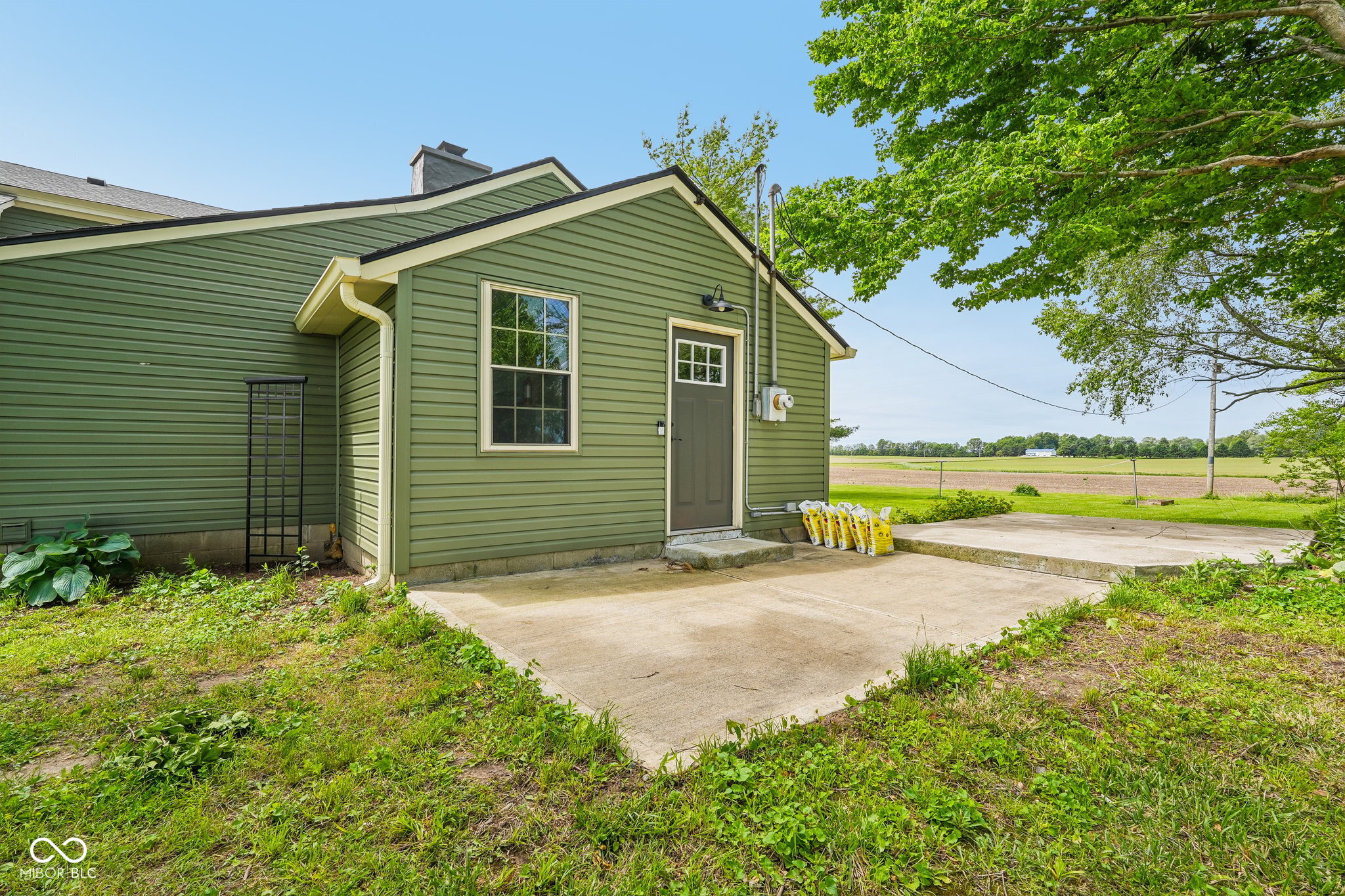 1386 W County Road 600 S