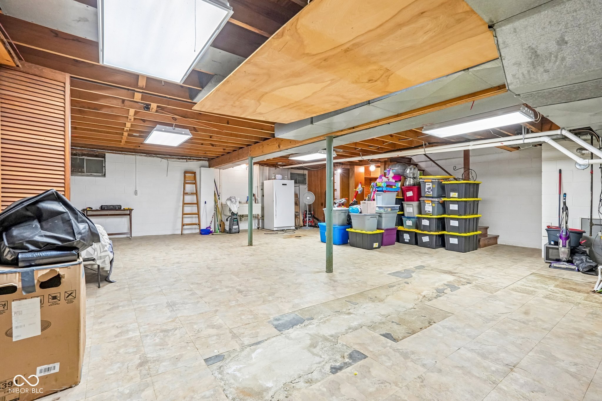 3022 San Jose
