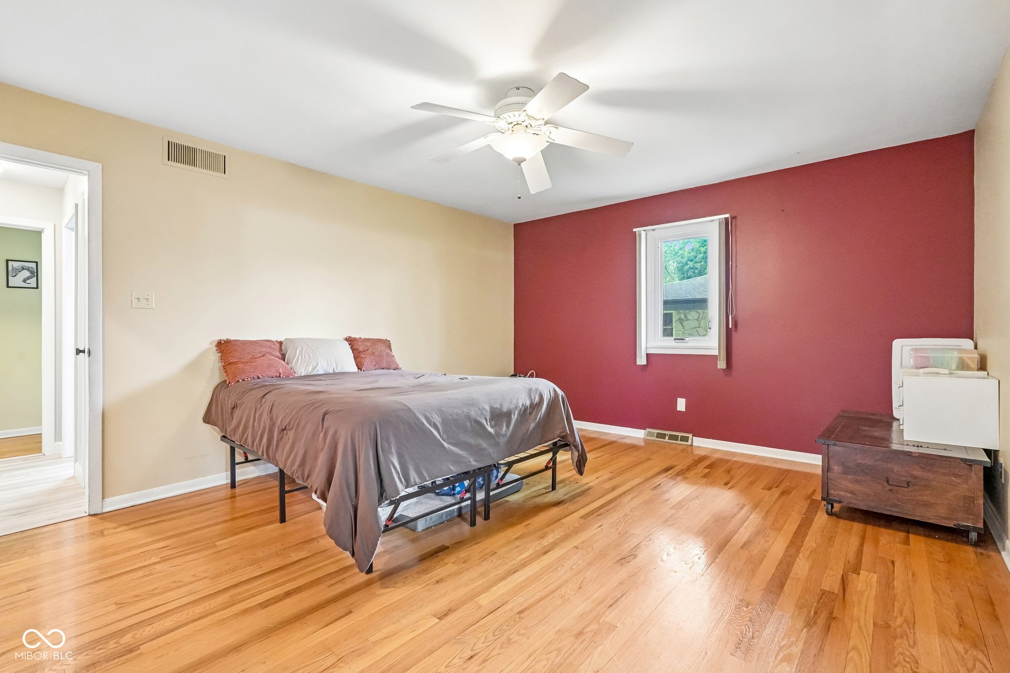 3022 San Jose