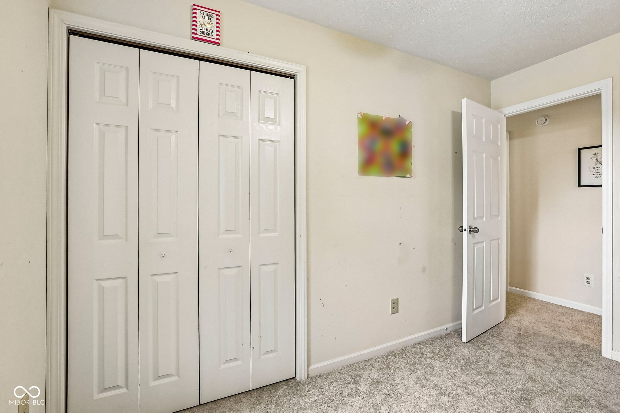 102 Westview Place