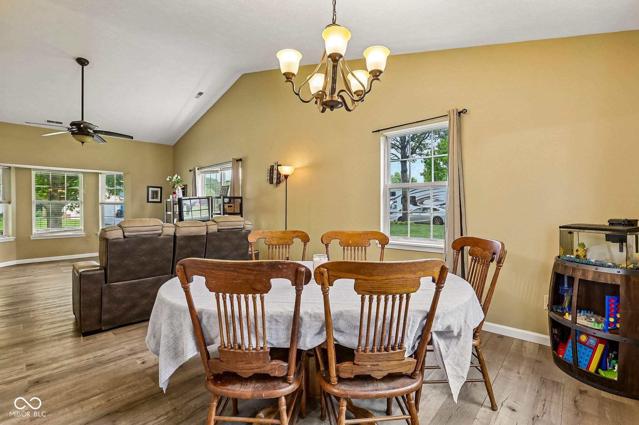 102 Westview Place