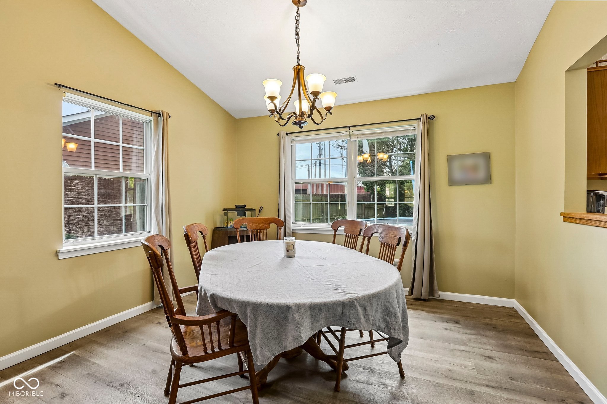 102 Westview Place