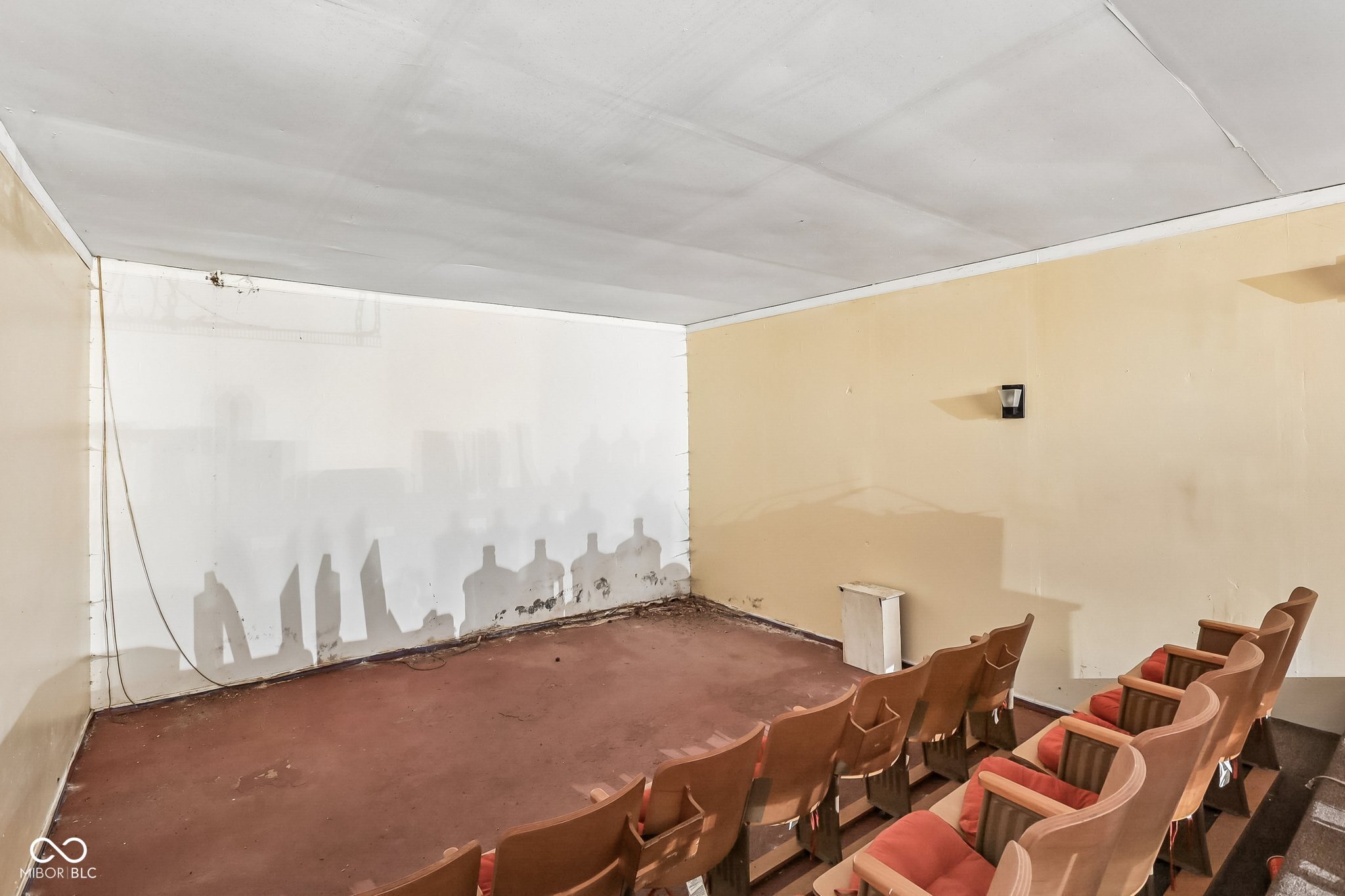 2215 W 60th Street