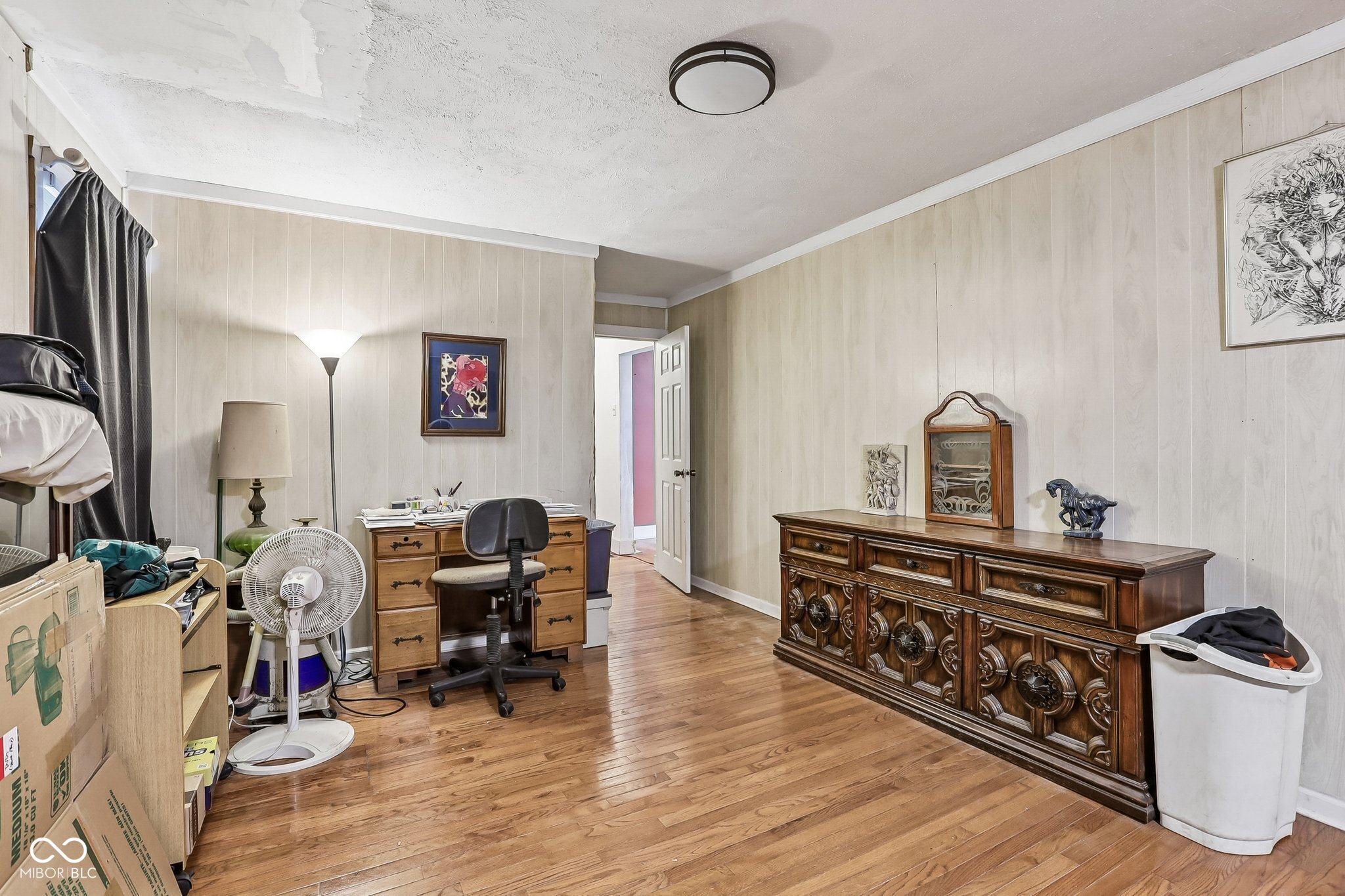 2215 W 60th Street