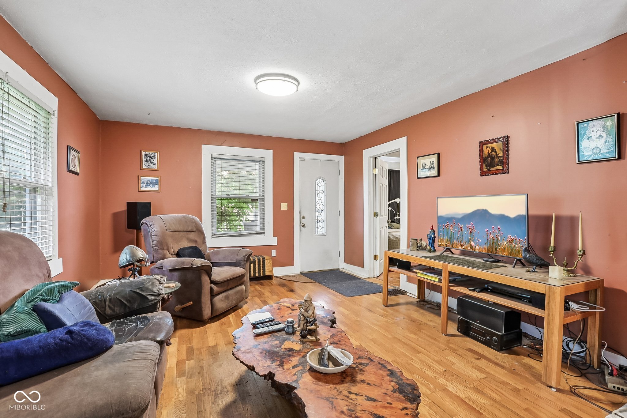 2215 W 60th Street