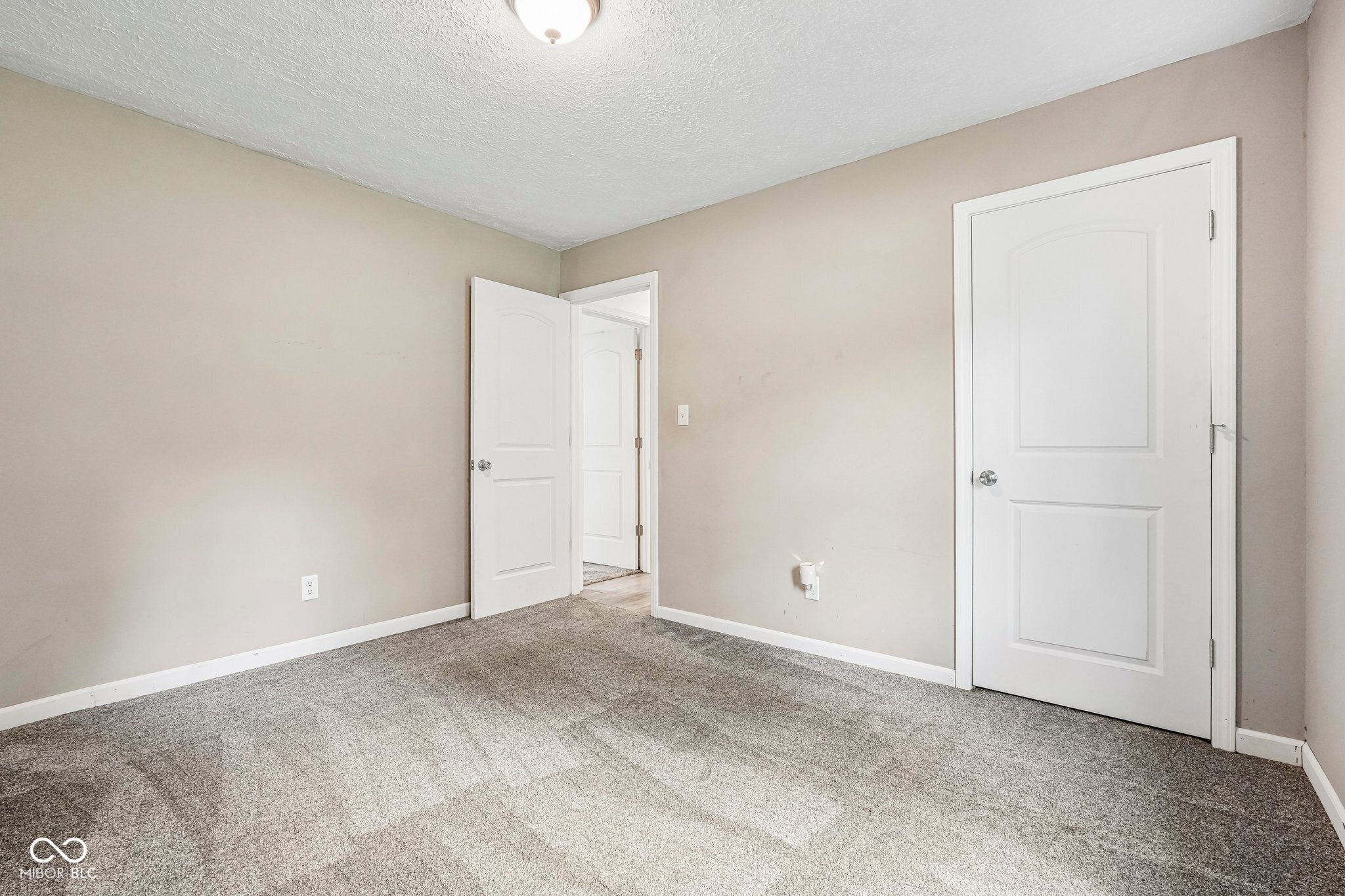 3910 Adams Drive