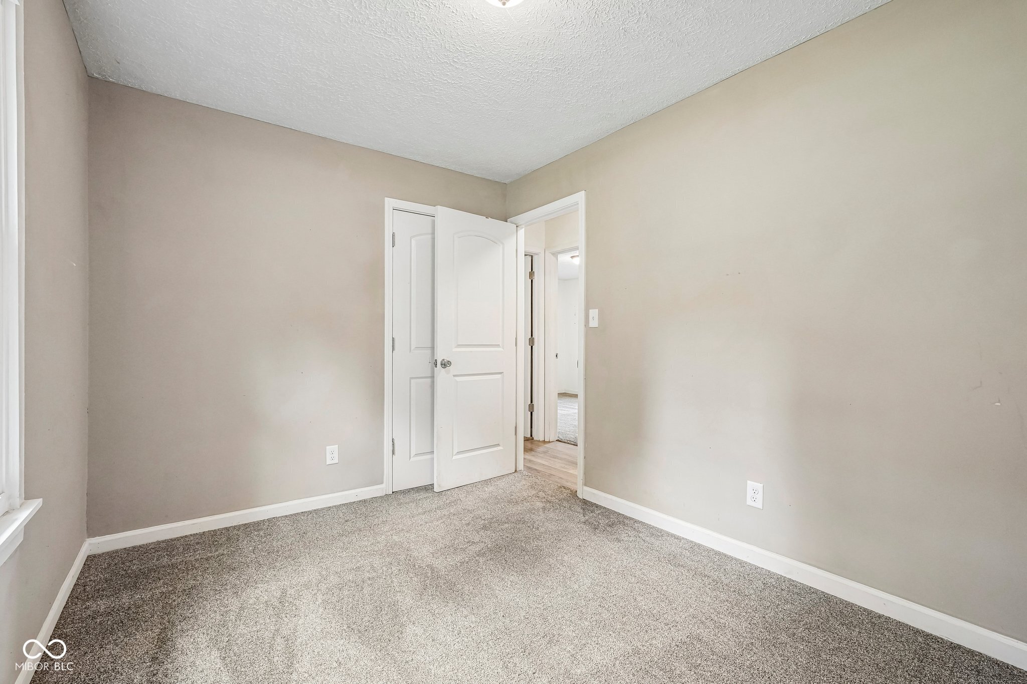 3910 Adams Drive