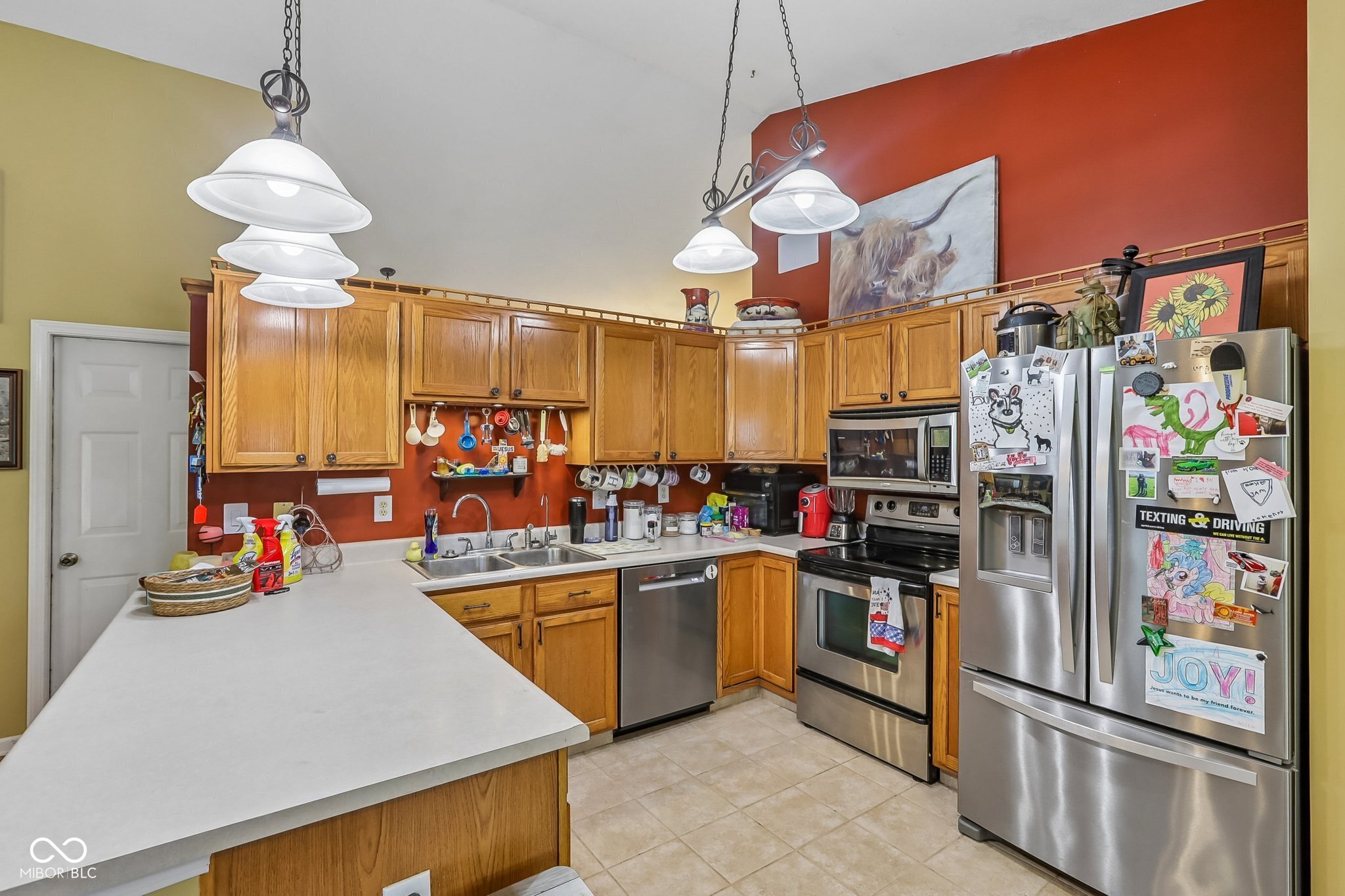1719 Acorn Road