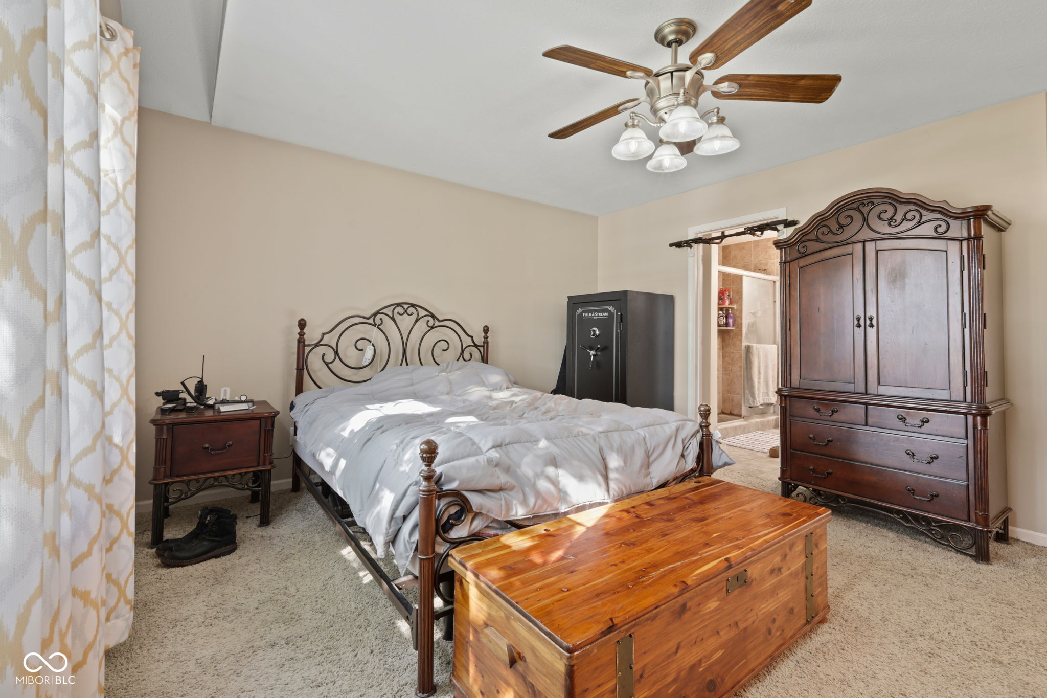 1719 Acorn Road