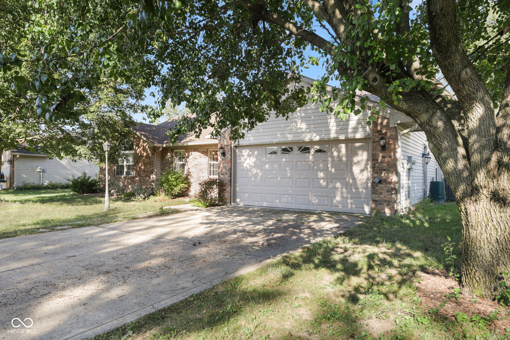 1719 Acorn Road