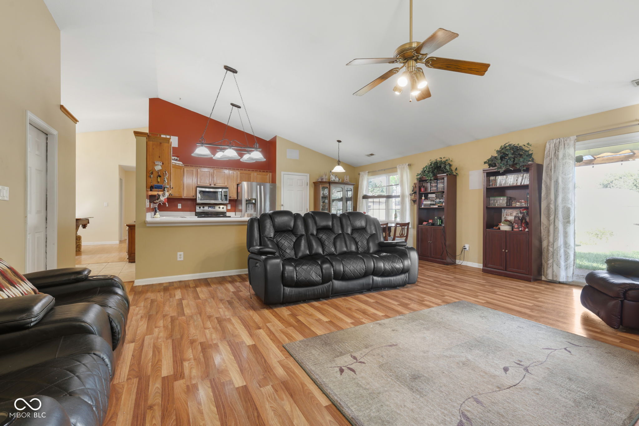 1719 Acorn Road
