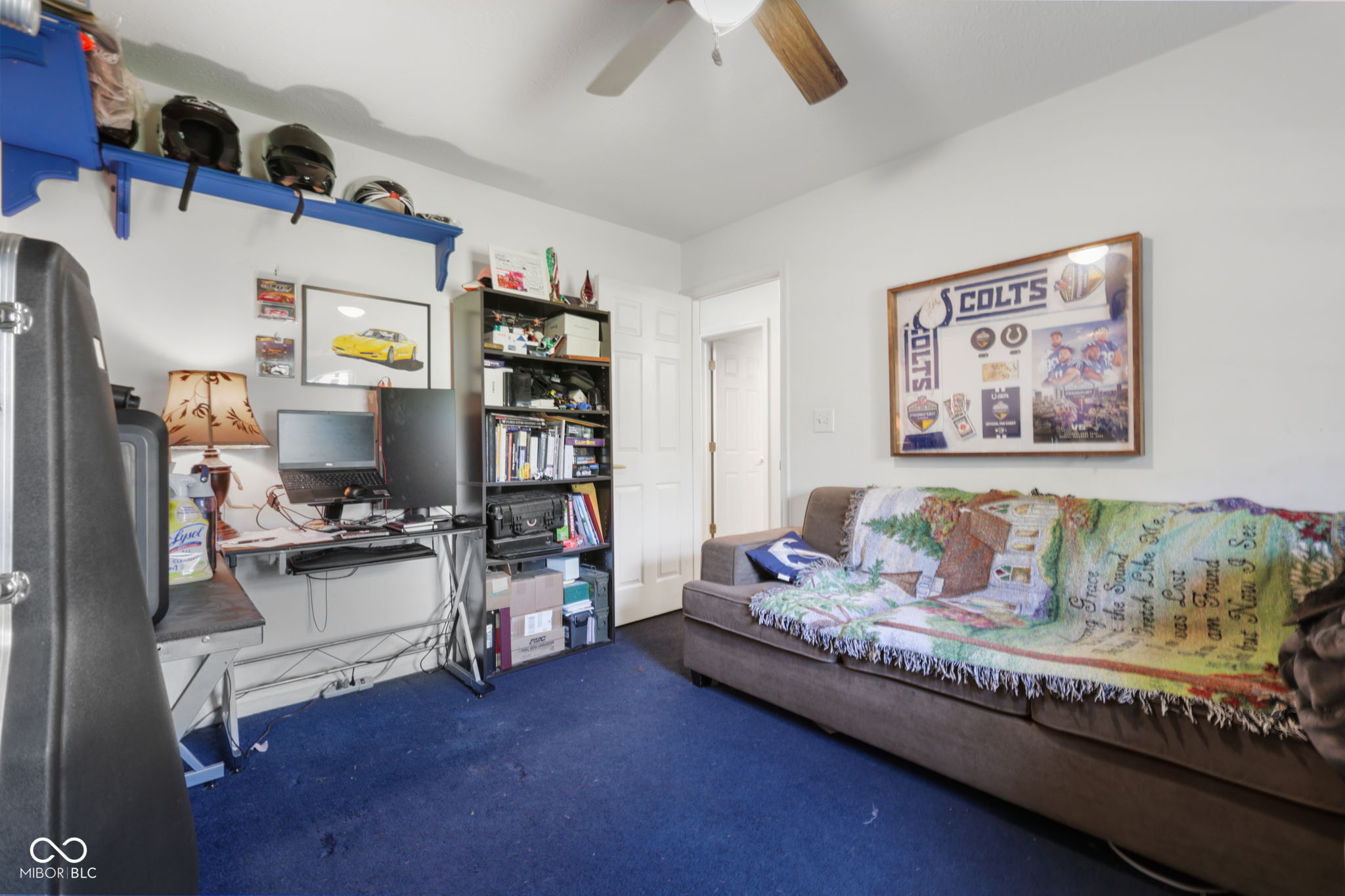 1719 Acorn Road