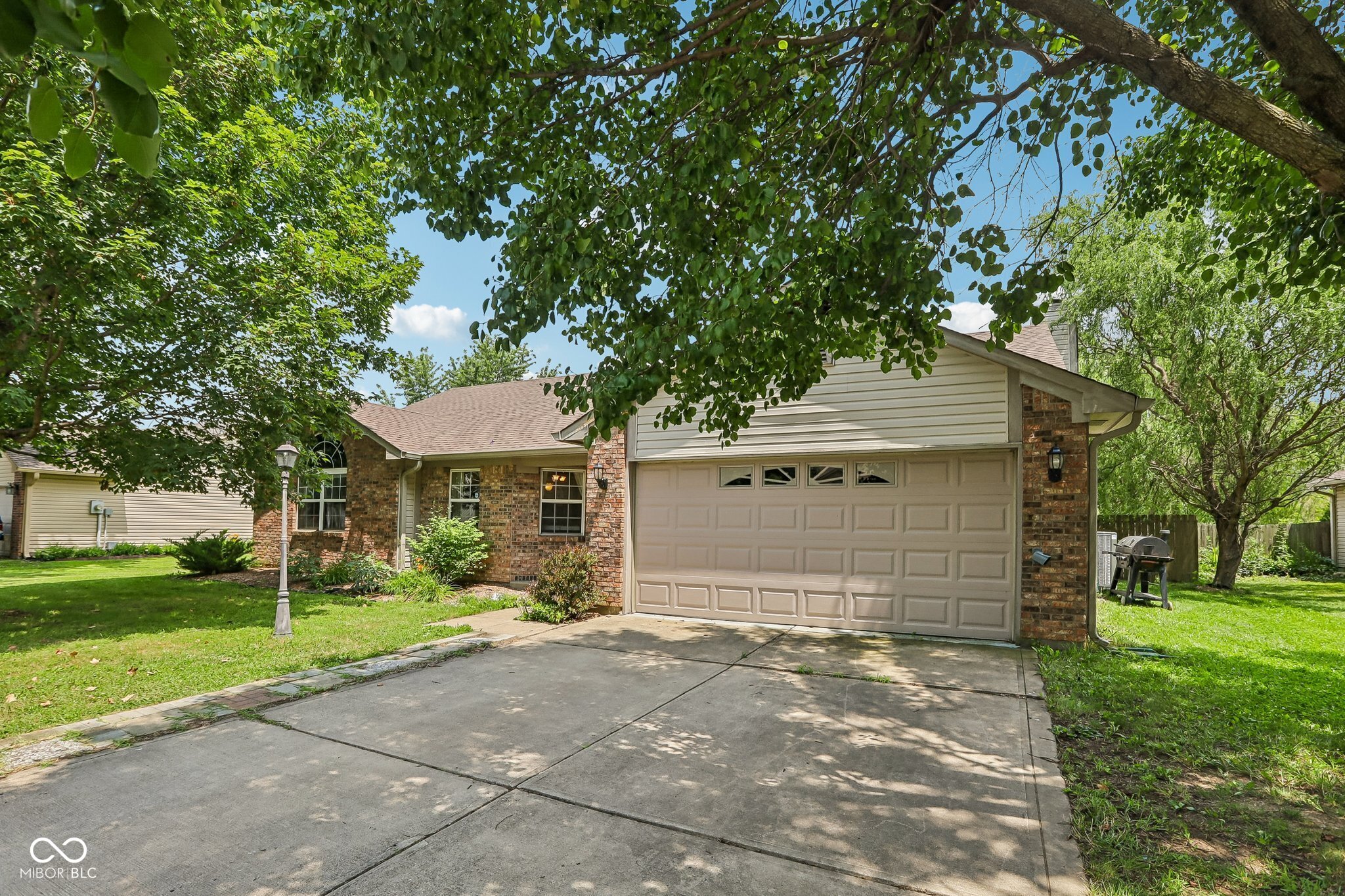 1719 Acorn Road