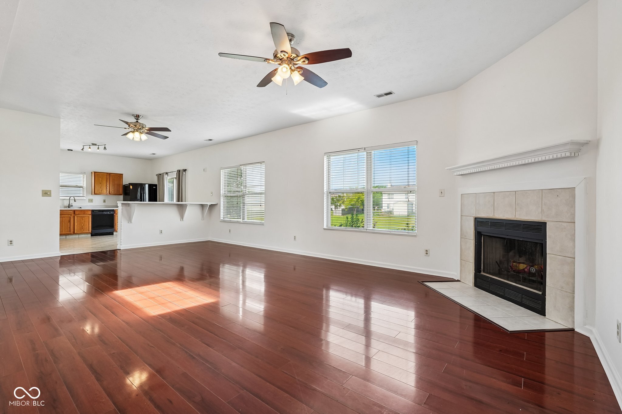 5214 Mesa Verde Drive