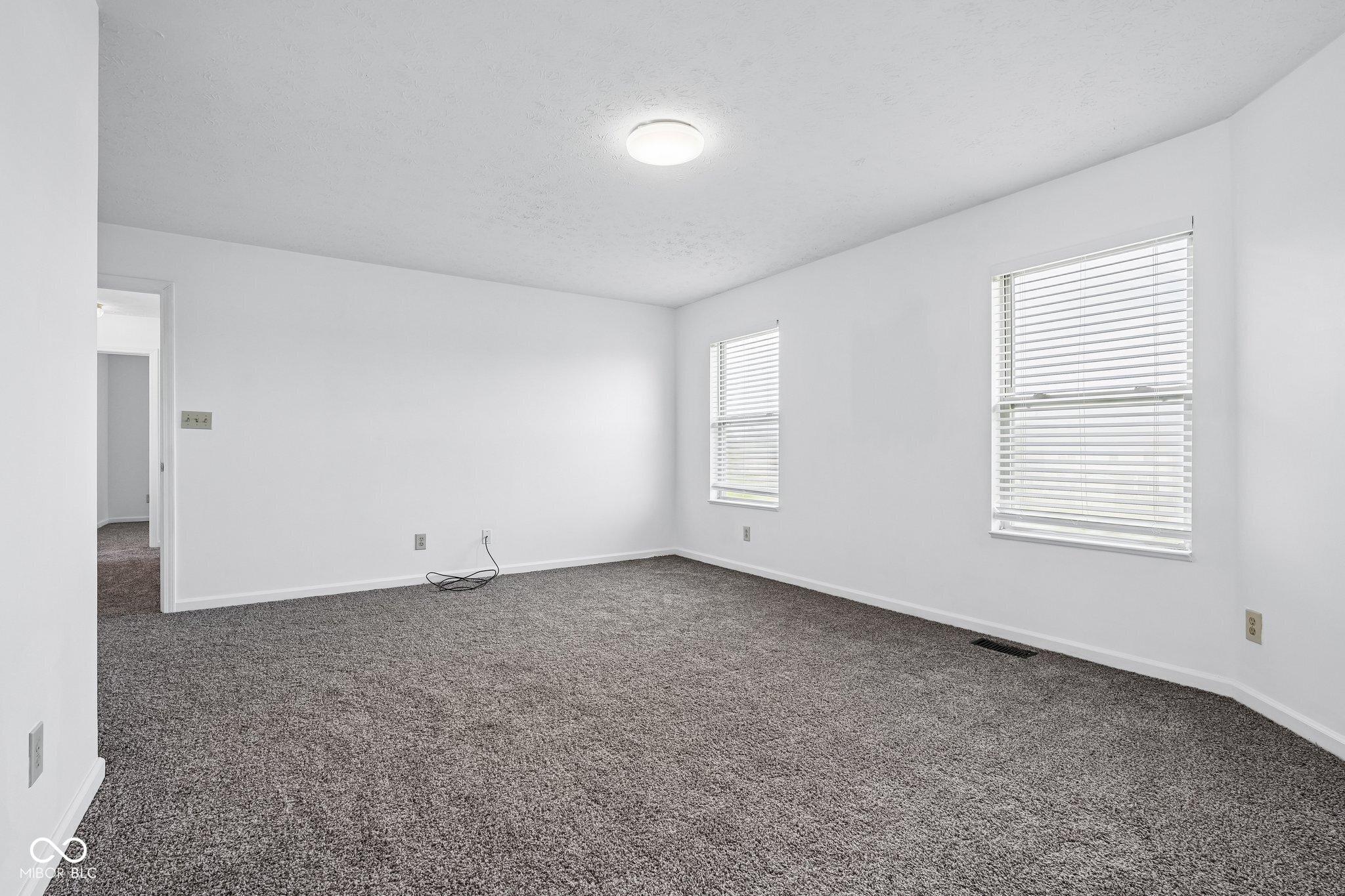 5214 Mesa Verde Drive