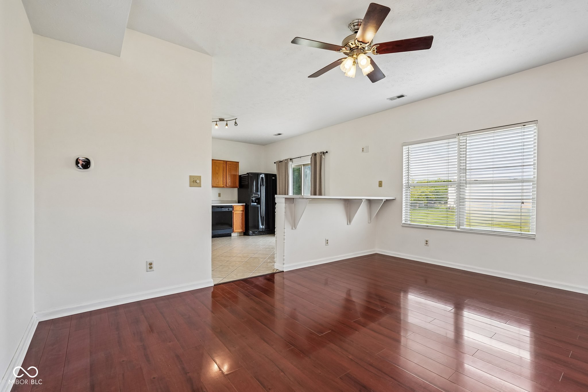 5214 Mesa Verde Drive