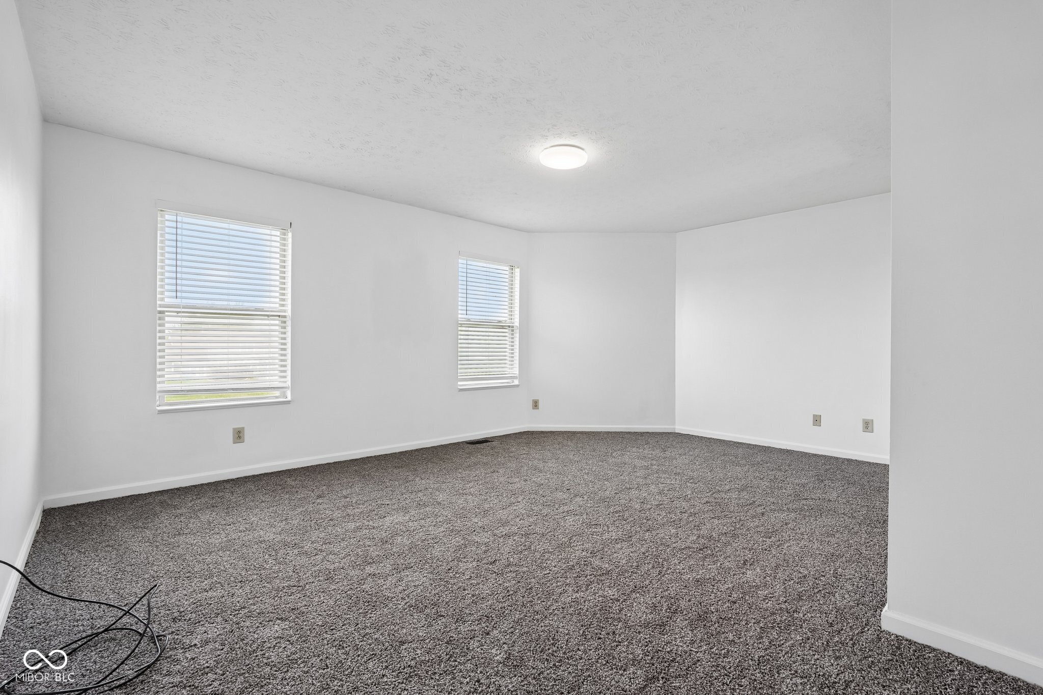 5214 Mesa Verde Drive