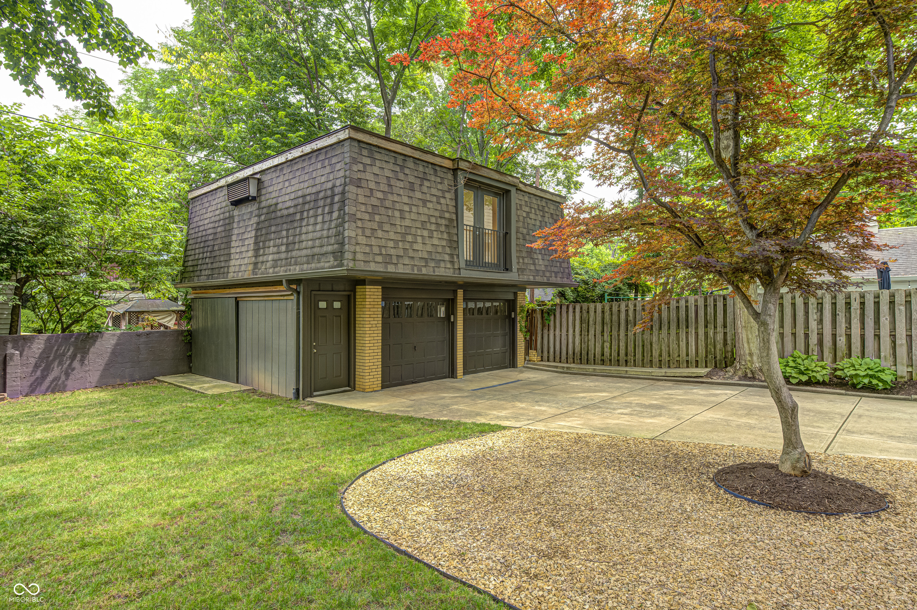518 Buckingham Drive
