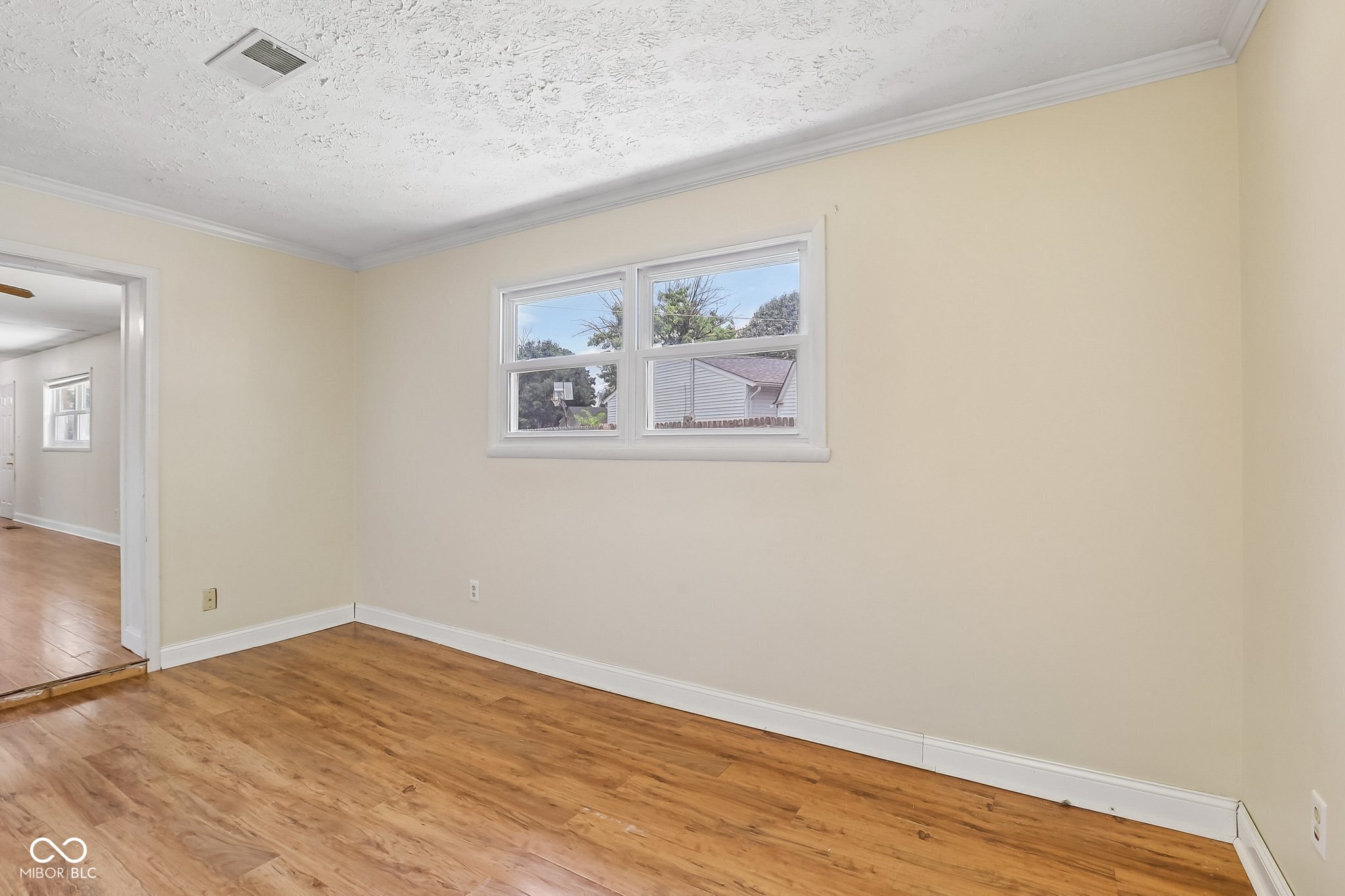 685 Sunset Boulevard