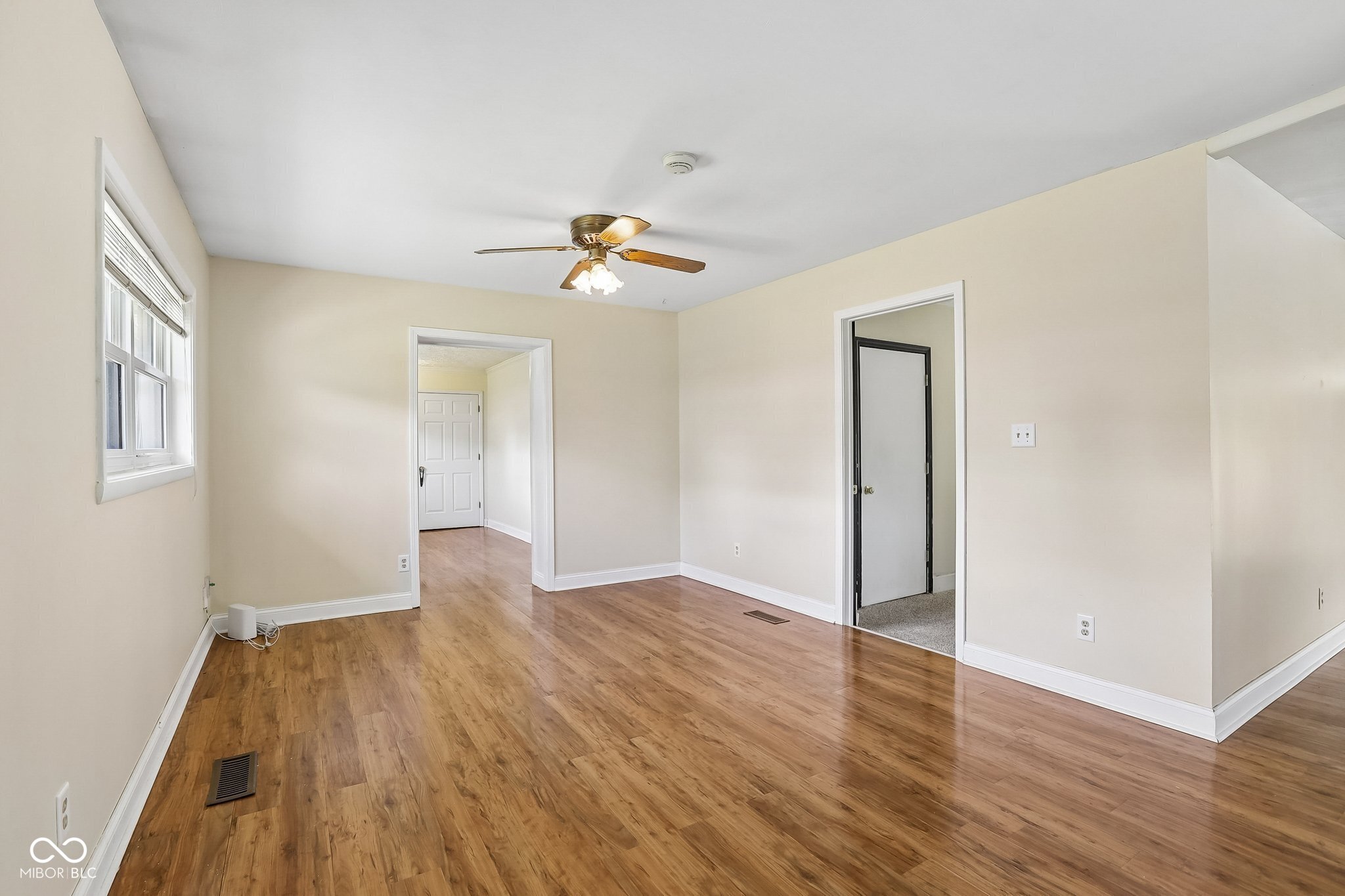 685 Sunset Boulevard
