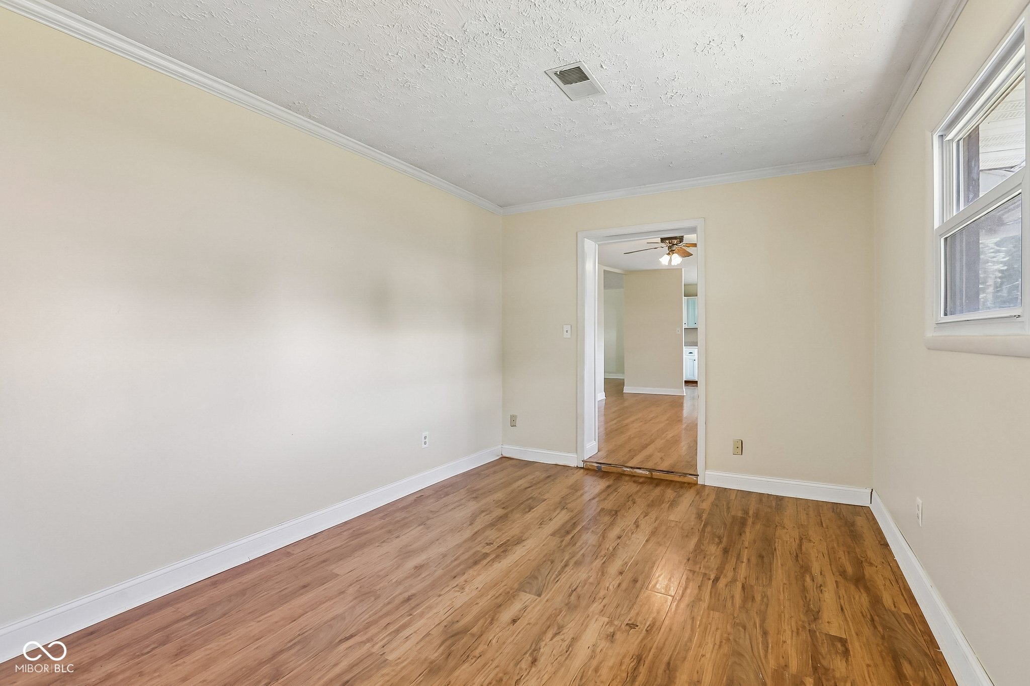 685 Sunset Boulevard