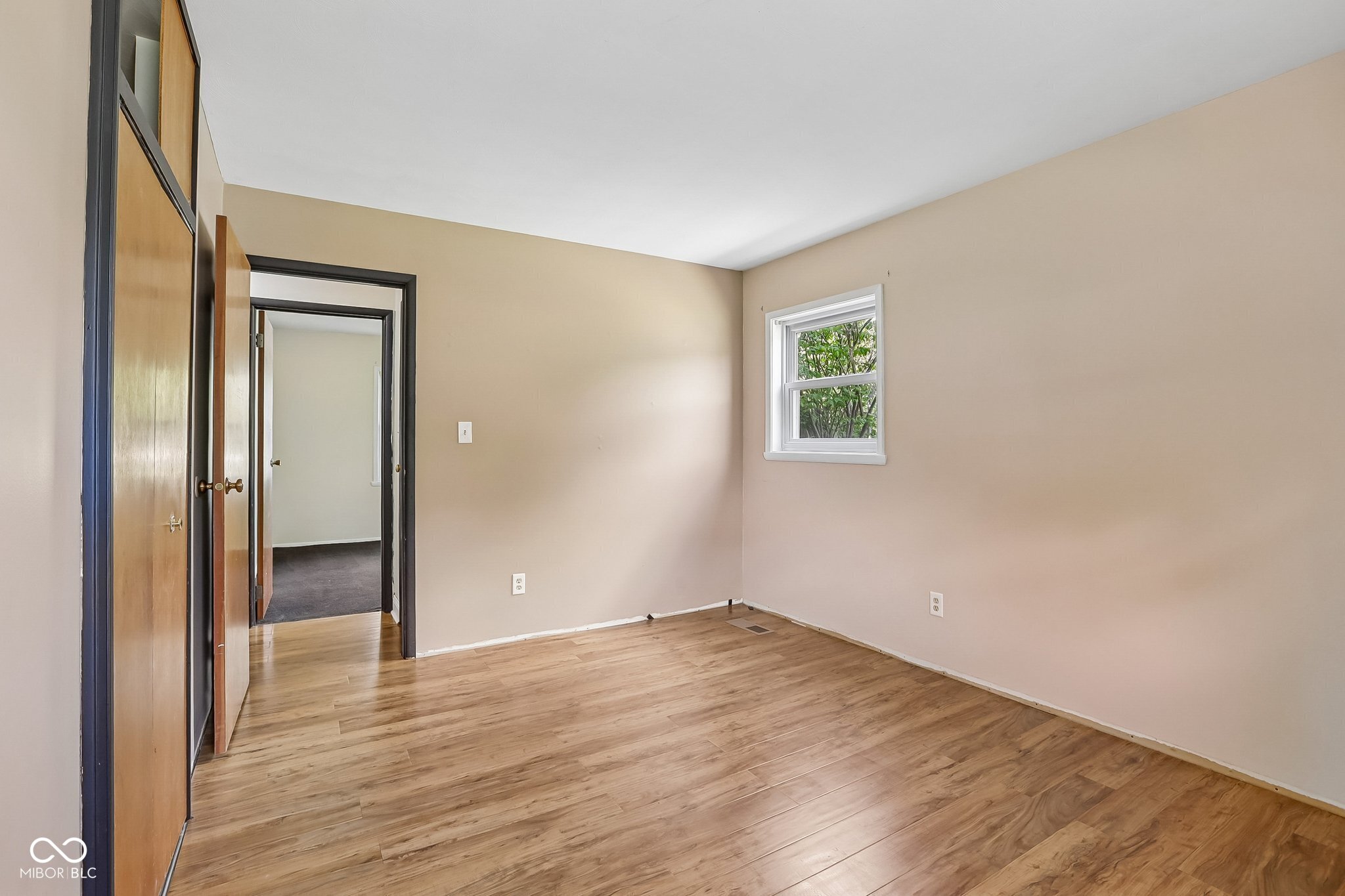 685 Sunset Boulevard