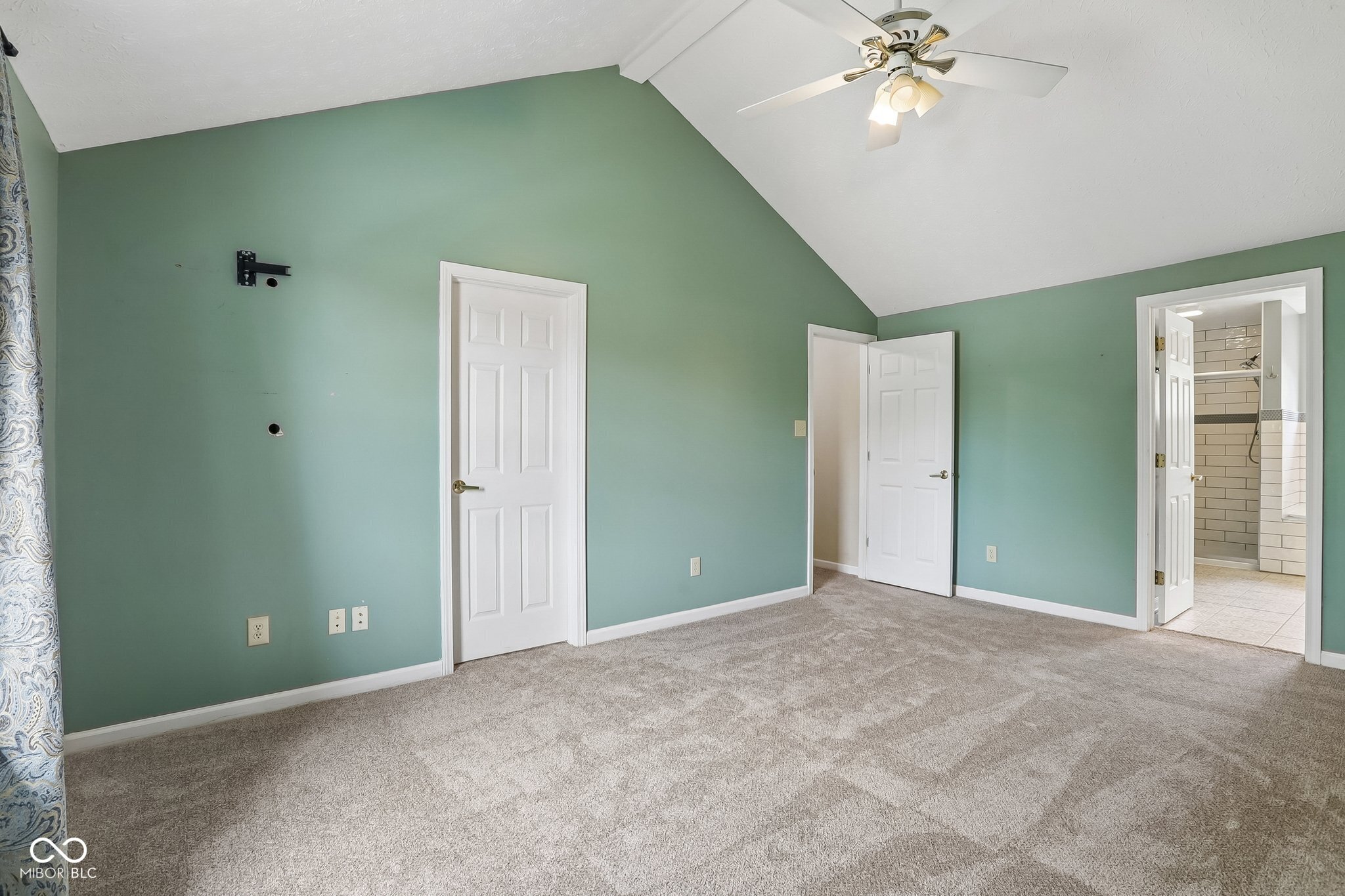 331 N Greenbriar Drive