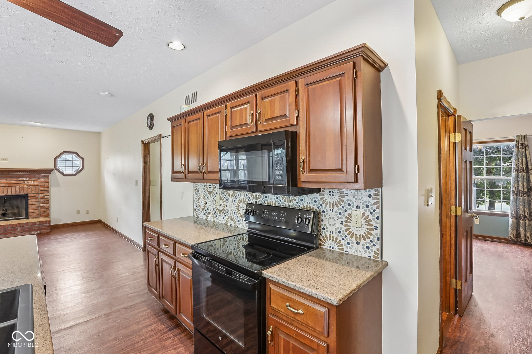 331 N Greenbriar Drive