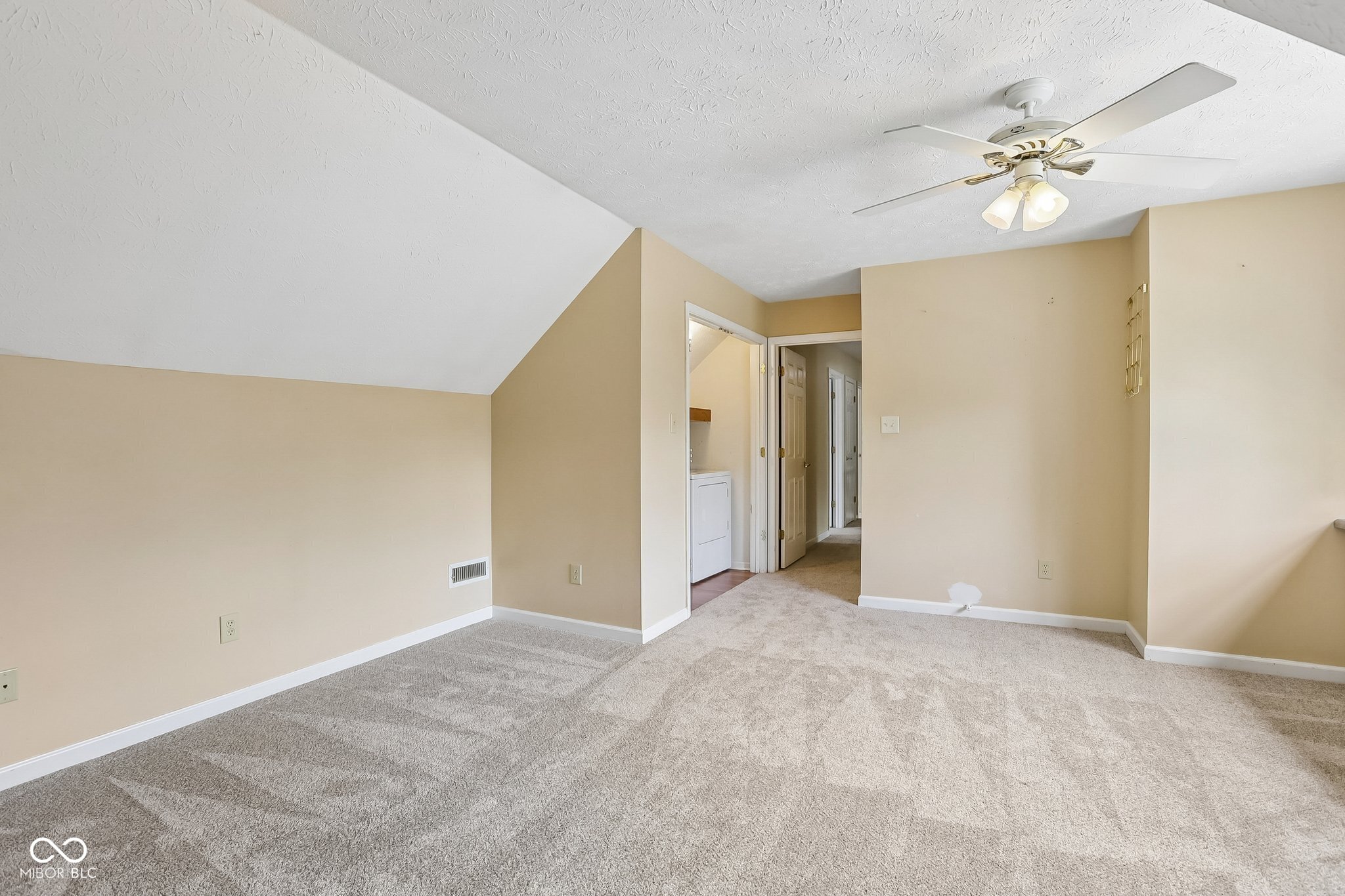 331 N Greenbriar Drive