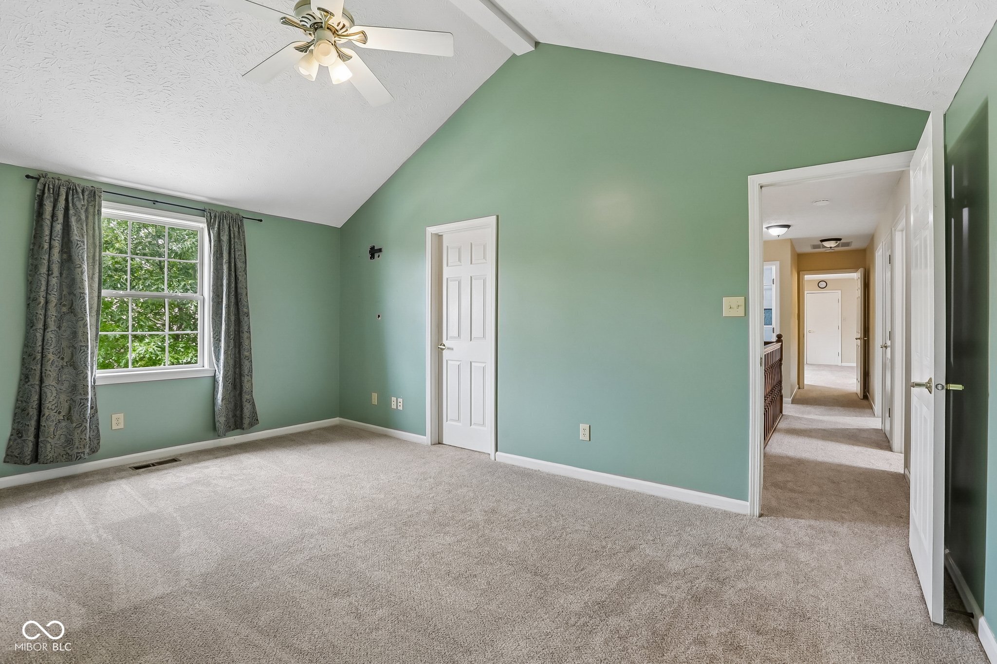 331 N Greenbriar Drive