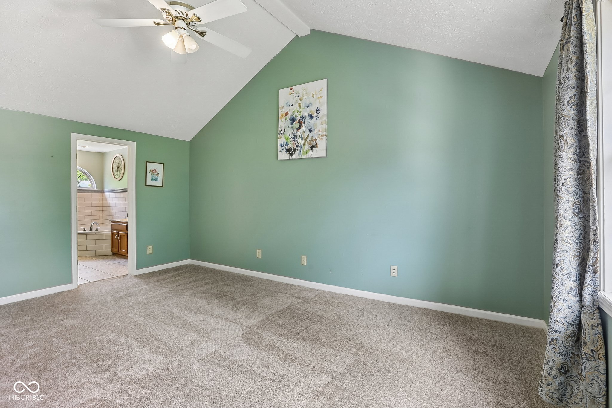 331 N Greenbriar Drive
