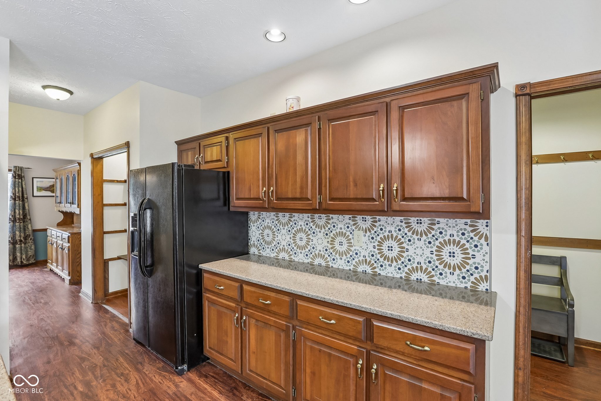 331 N Greenbriar Drive