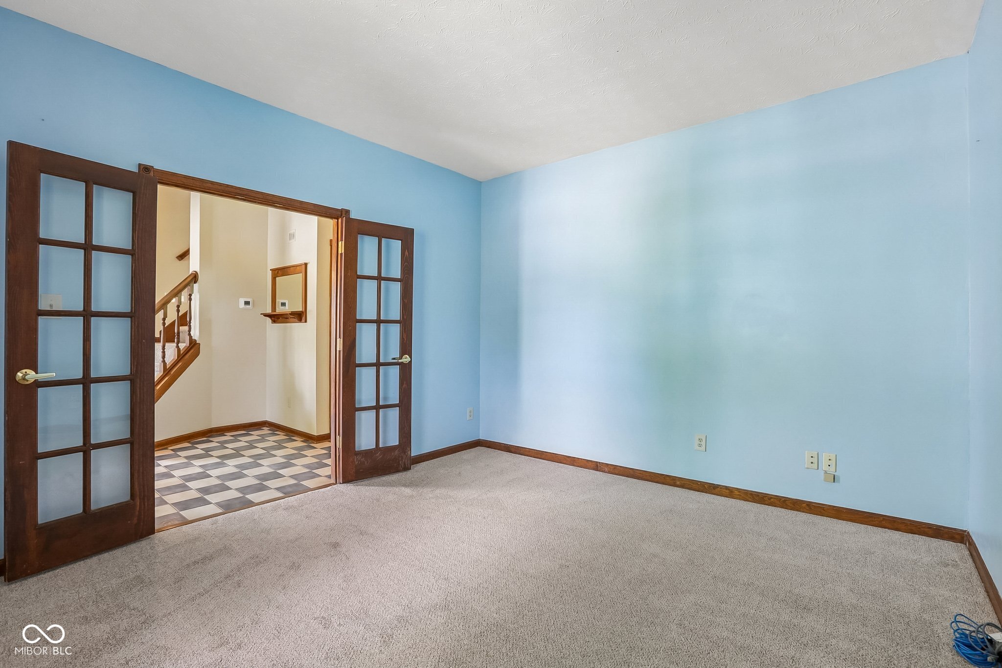 331 N Greenbriar Drive