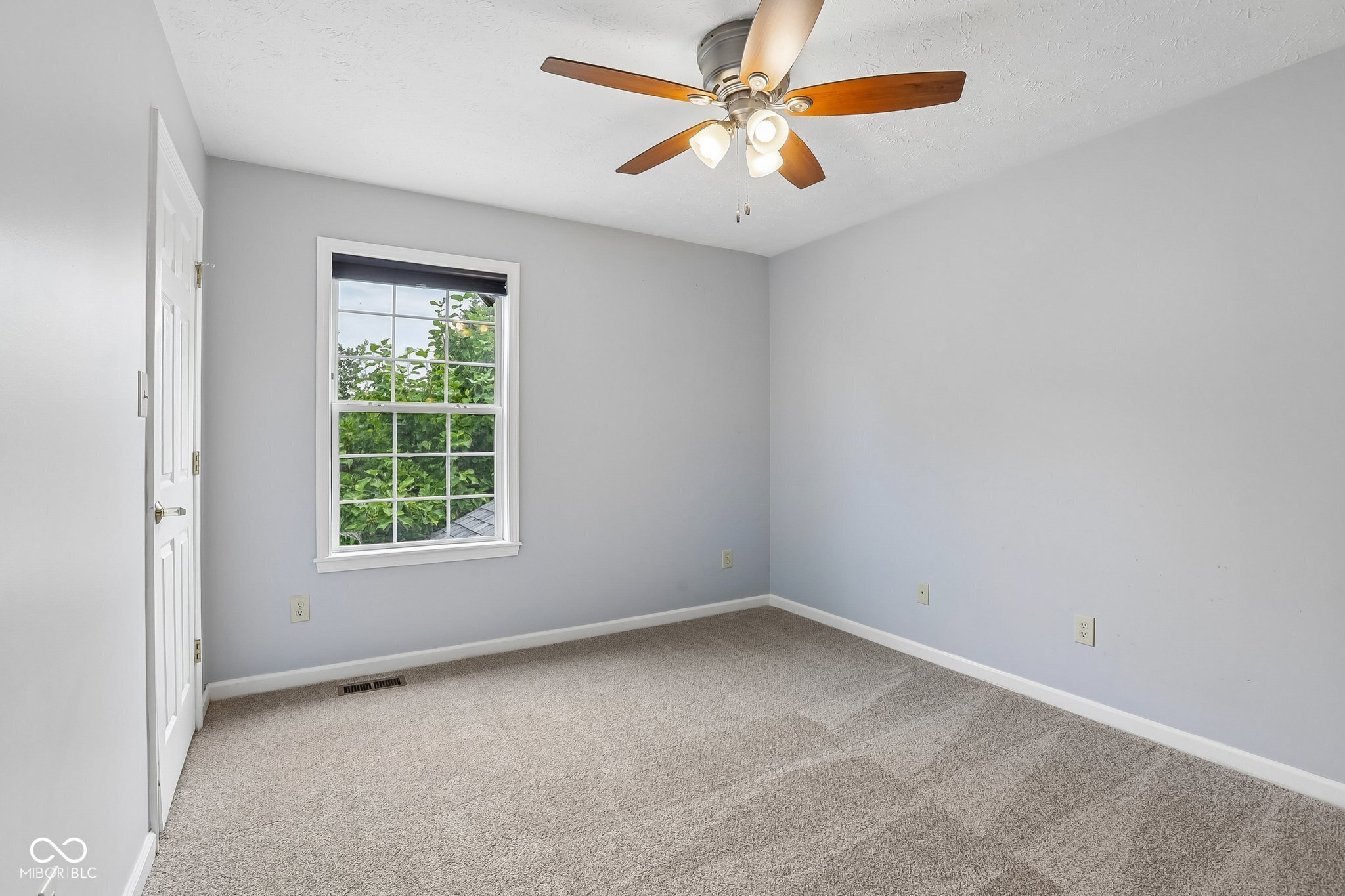 331 N Greenbriar Drive