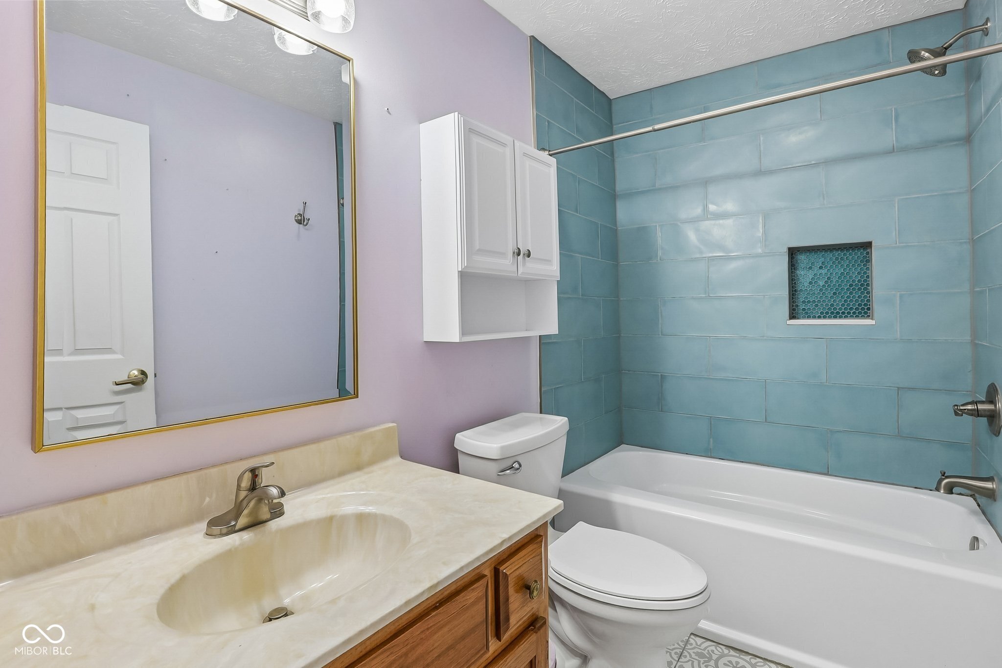 331 N Greenbriar Drive
