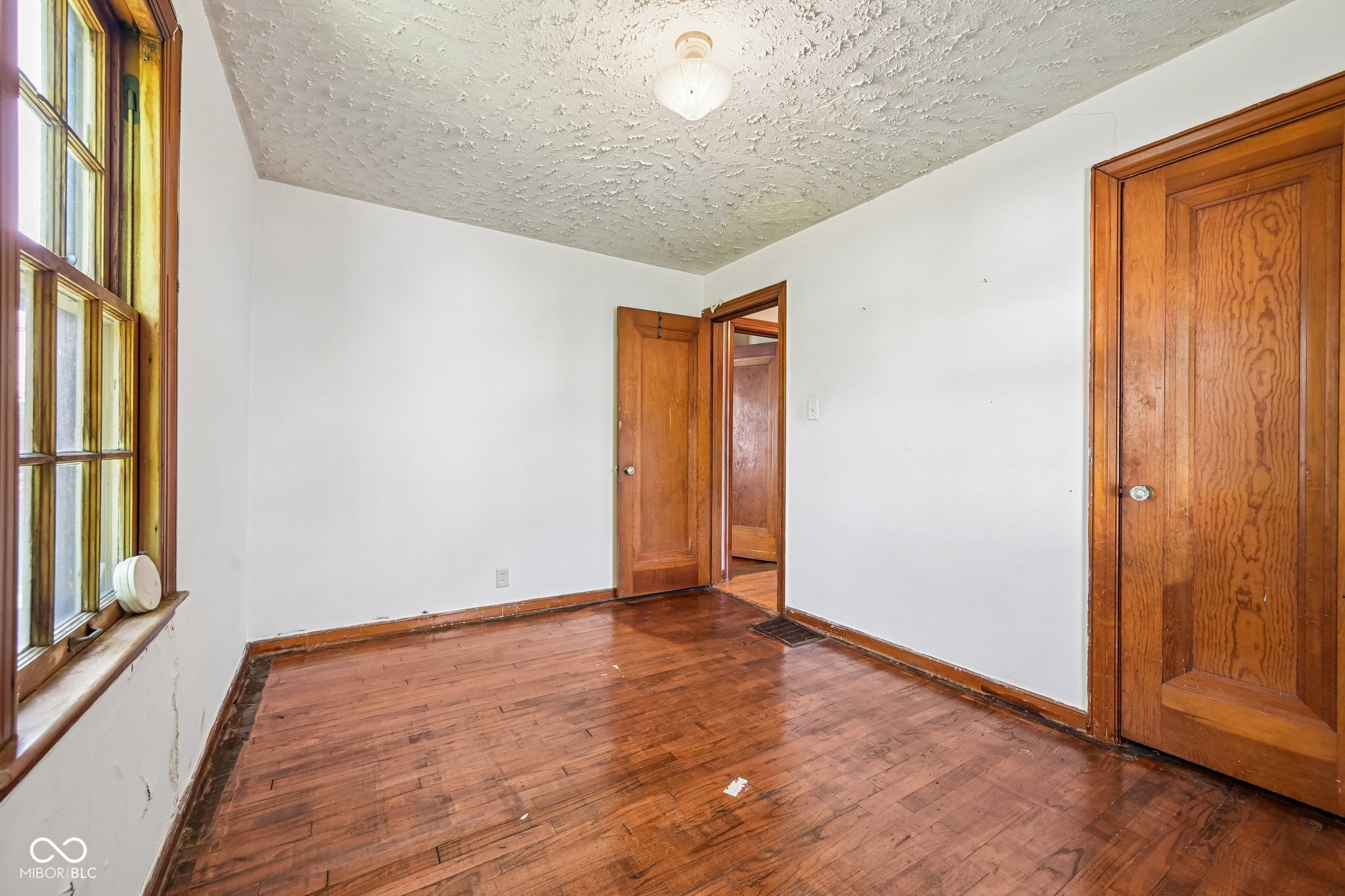 308 E 38th Street