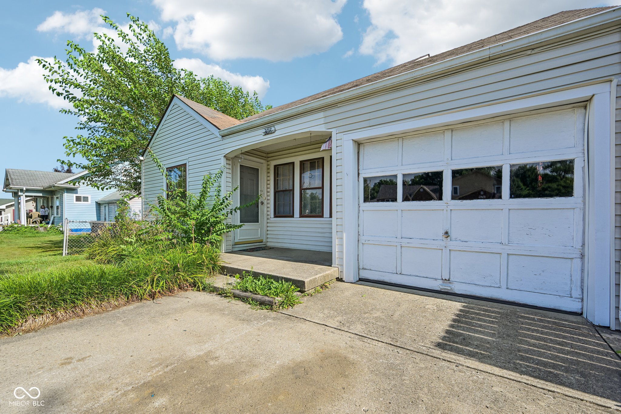 308 E 38th Street