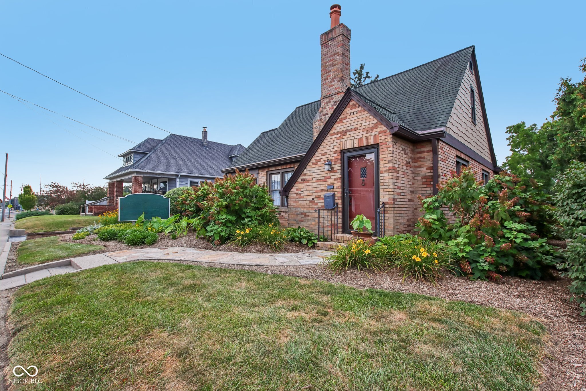 399 W Main Street
