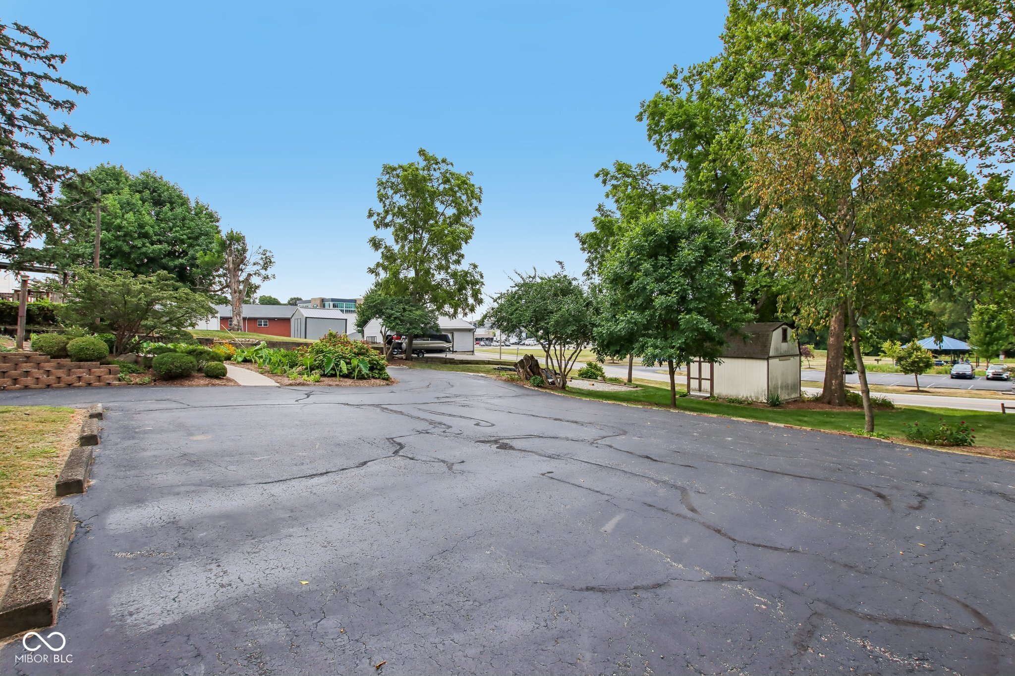 399 W Main Street
